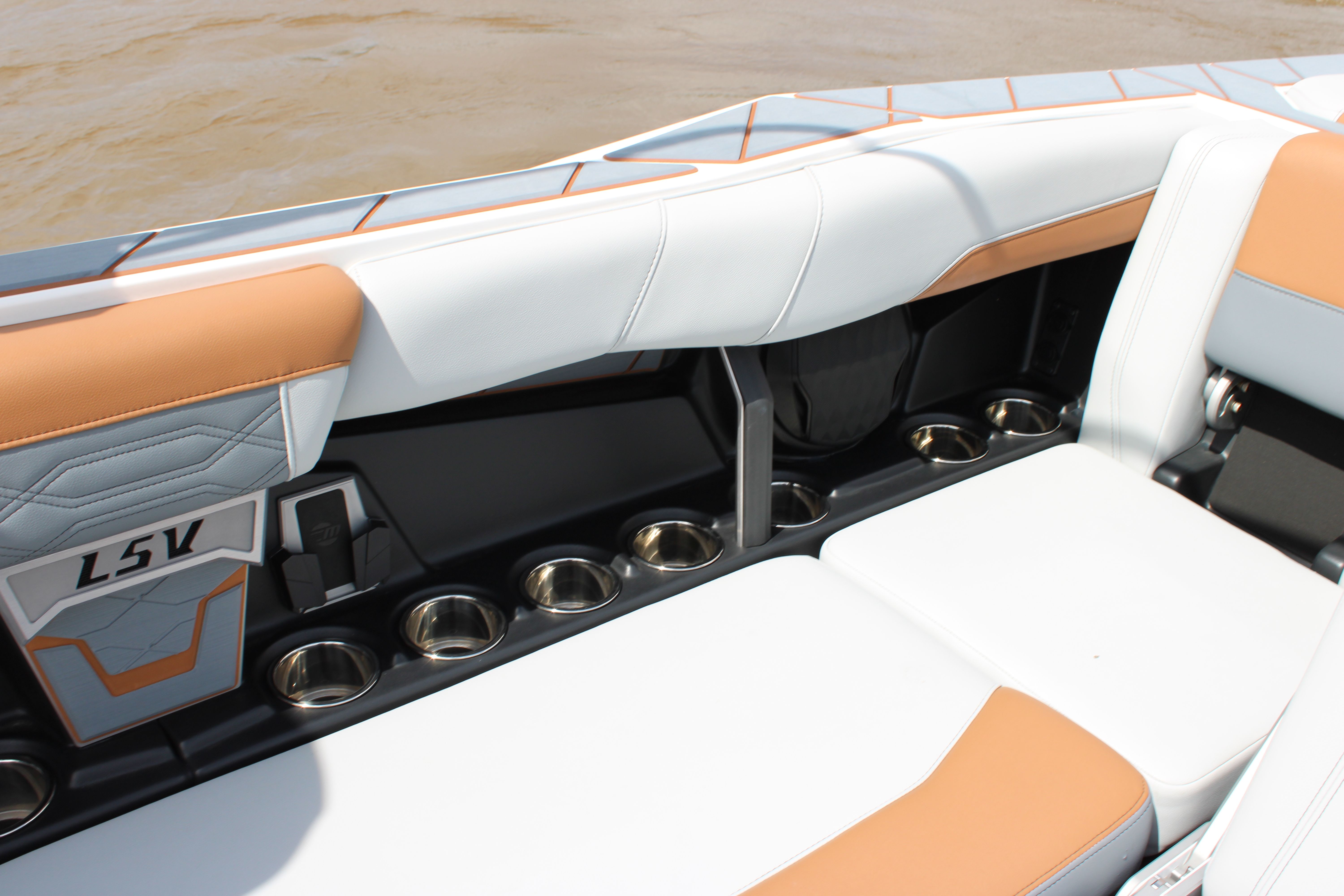 2024 Malibu 26LSV - 48