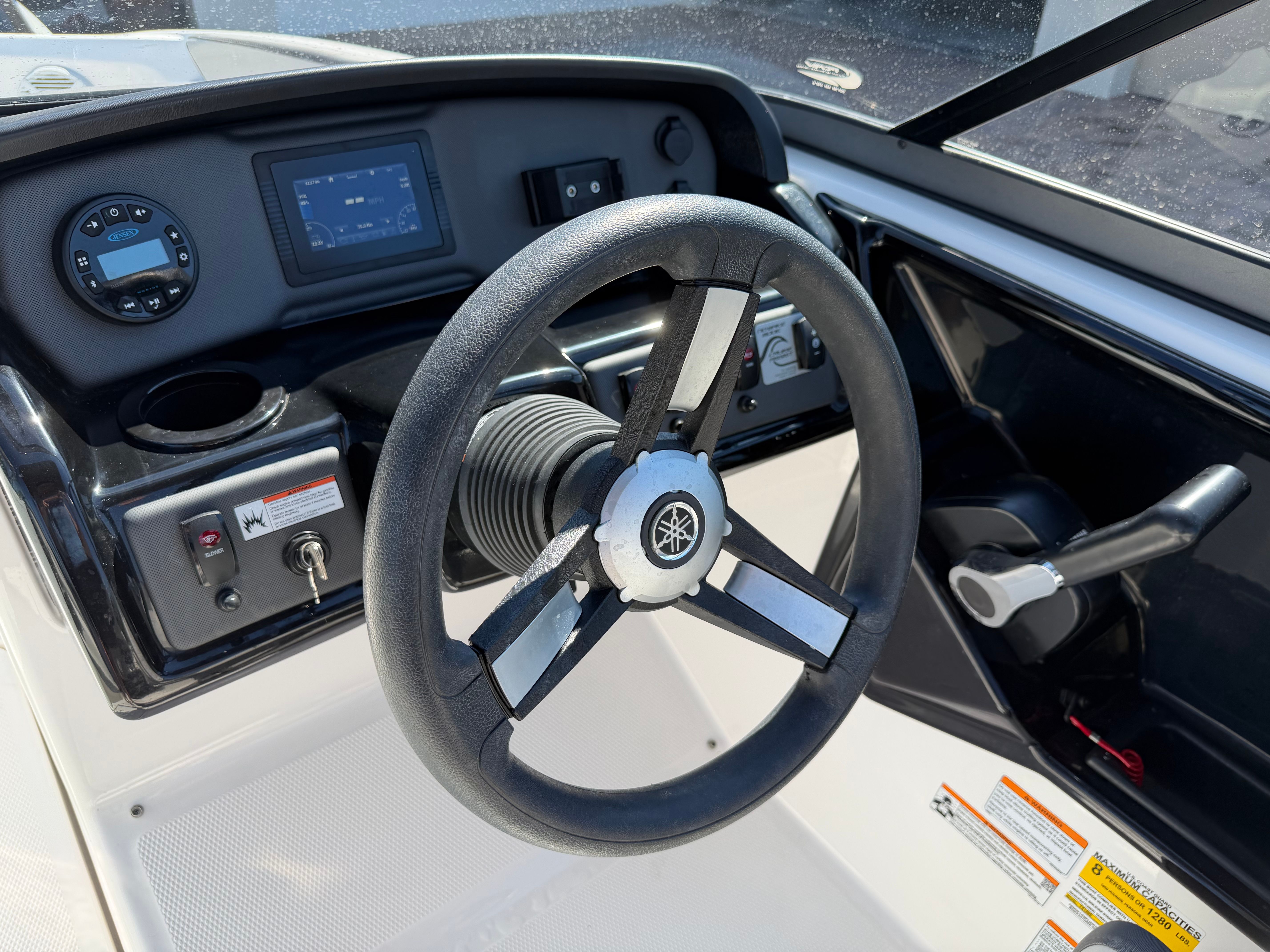 2022 Yamaha Boats AR190 - 17