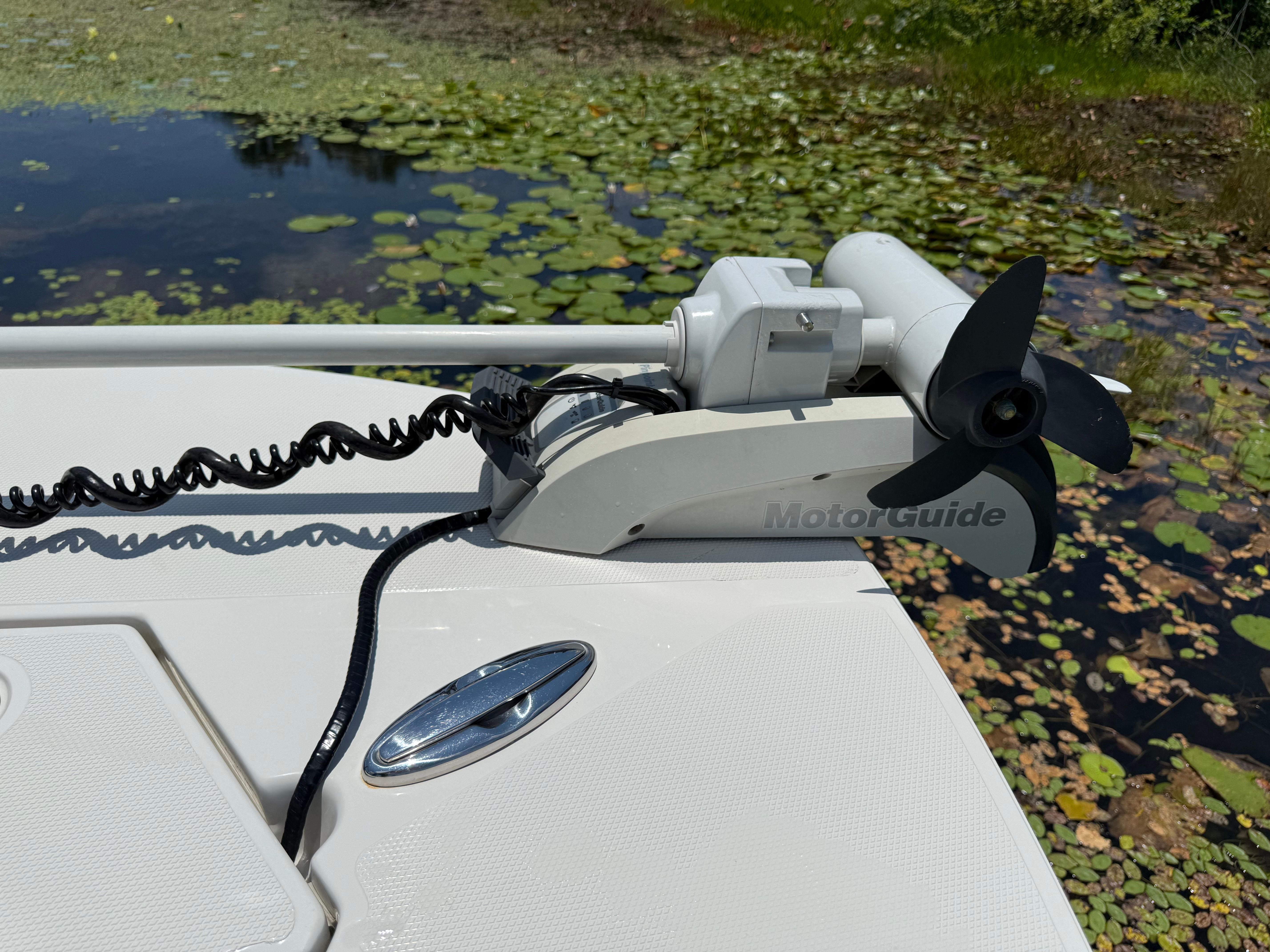2021 Ranger 2360 Bay - 24