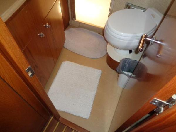 2004 Tiara Yachts 4400 Sovran - 43