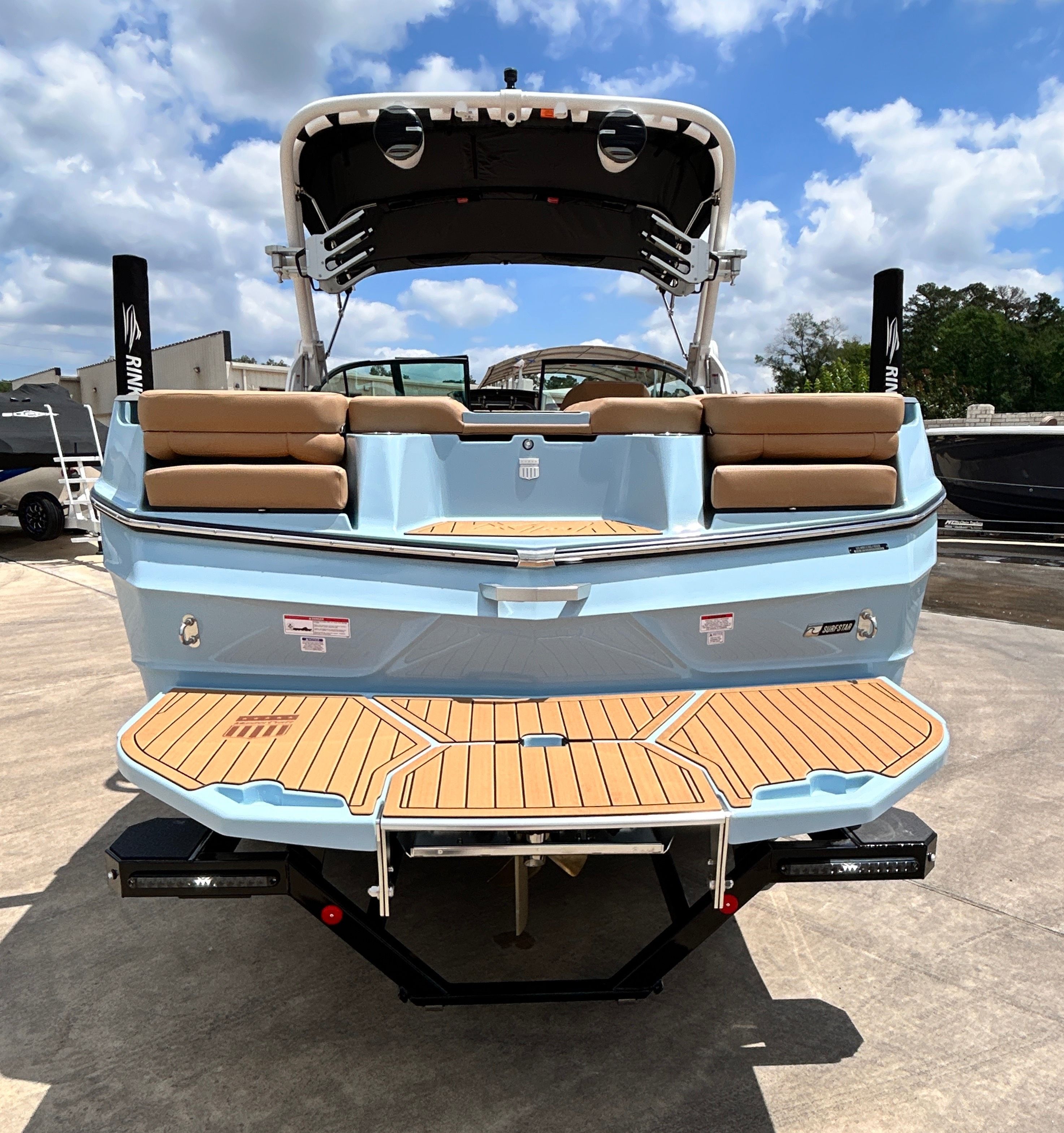 2026 MasterCraft XT23 - 12