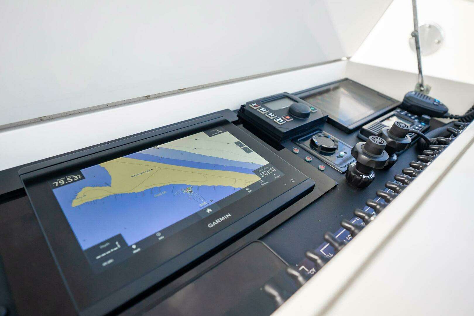 2003 Gamefisherman 34 Express - Image 31