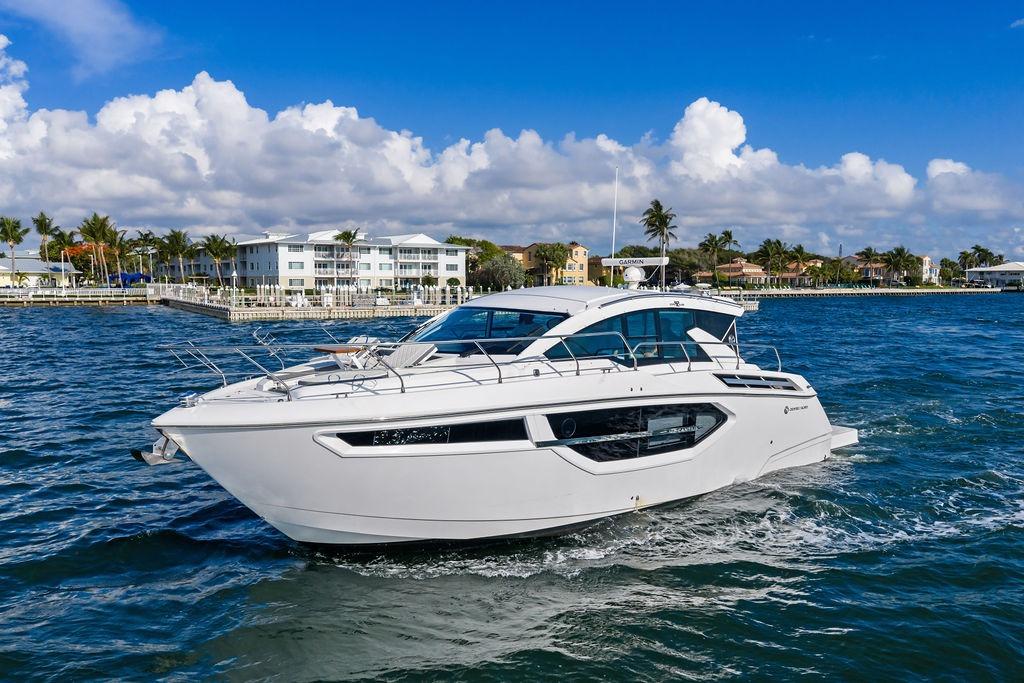 2023 Cruisers 42 Cantius