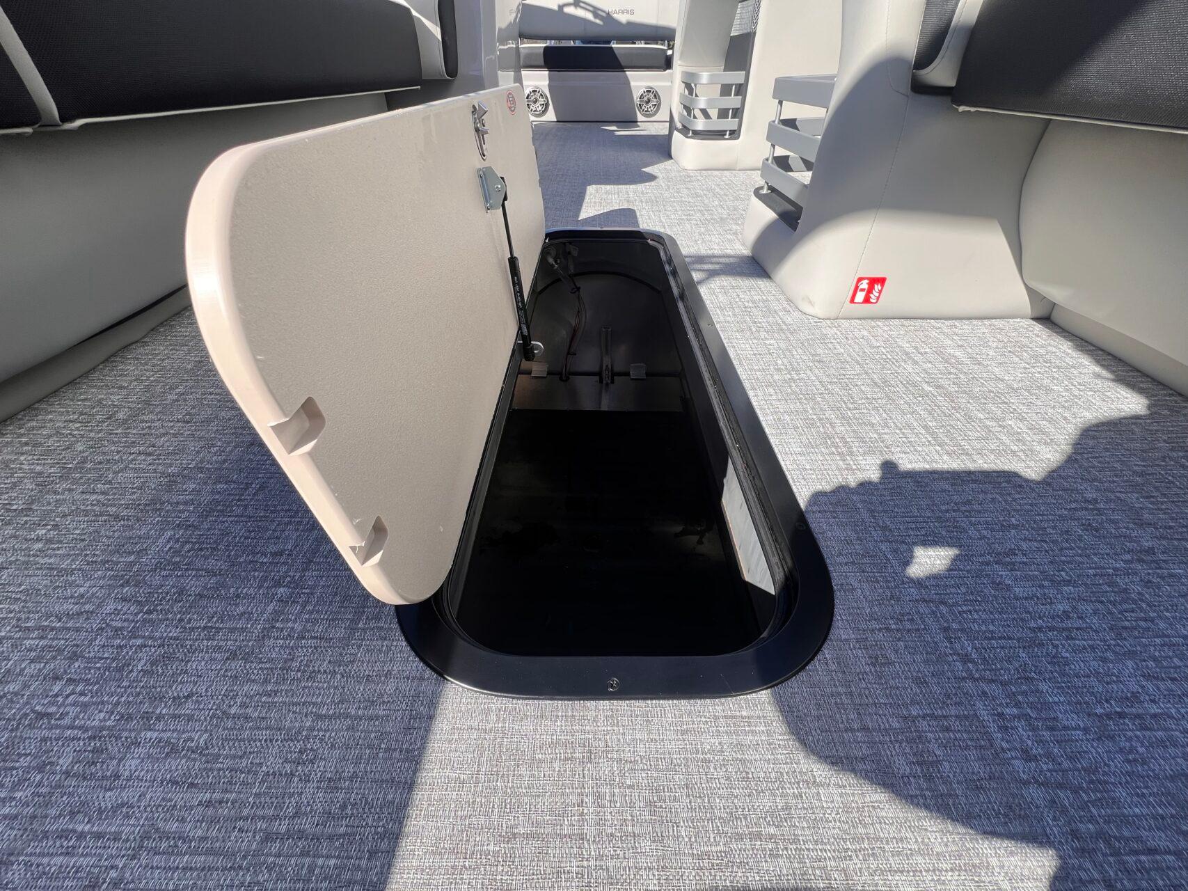 2025 Harris Grand Mariner 270 - 18