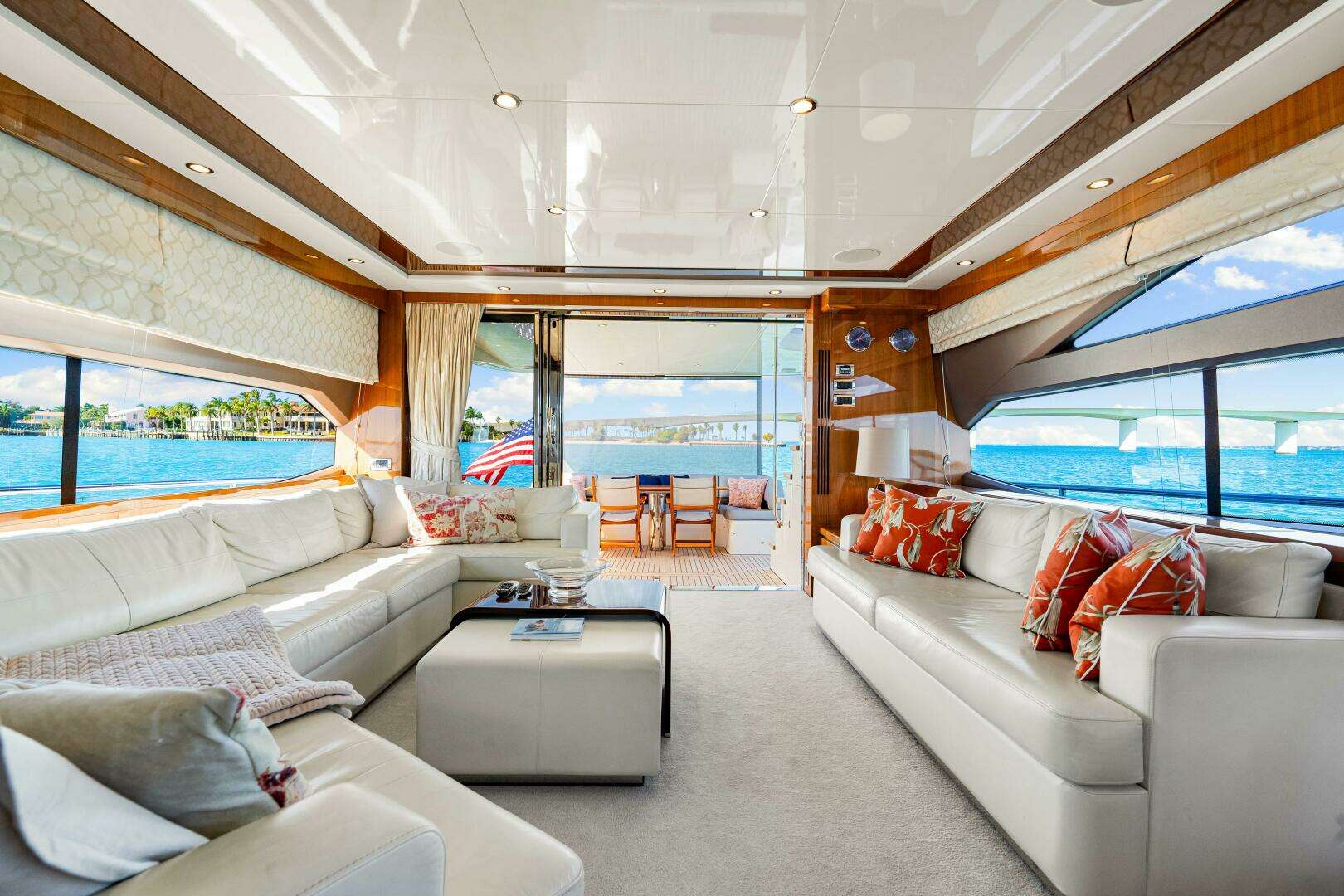 2014 Princess Y72 - Image 116