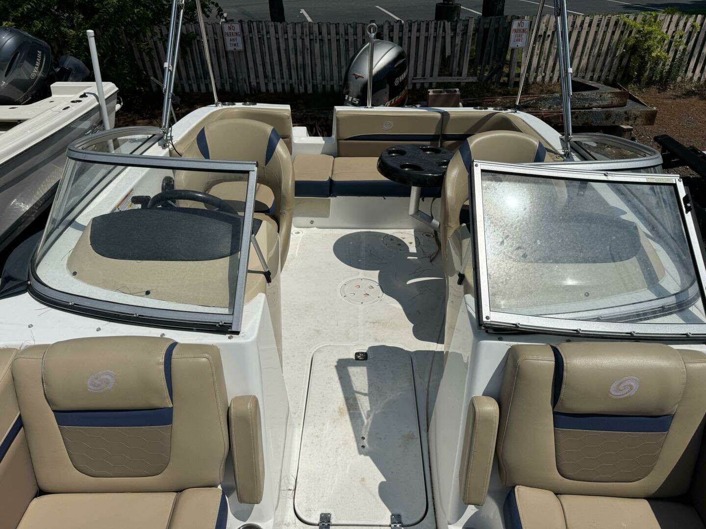2019 Hurricane SunDeck 191 OB - Image 15