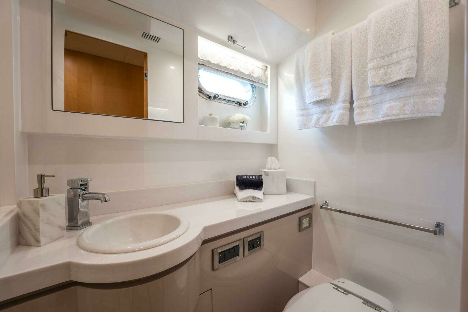 2013 Horizon PC60 - Image 27