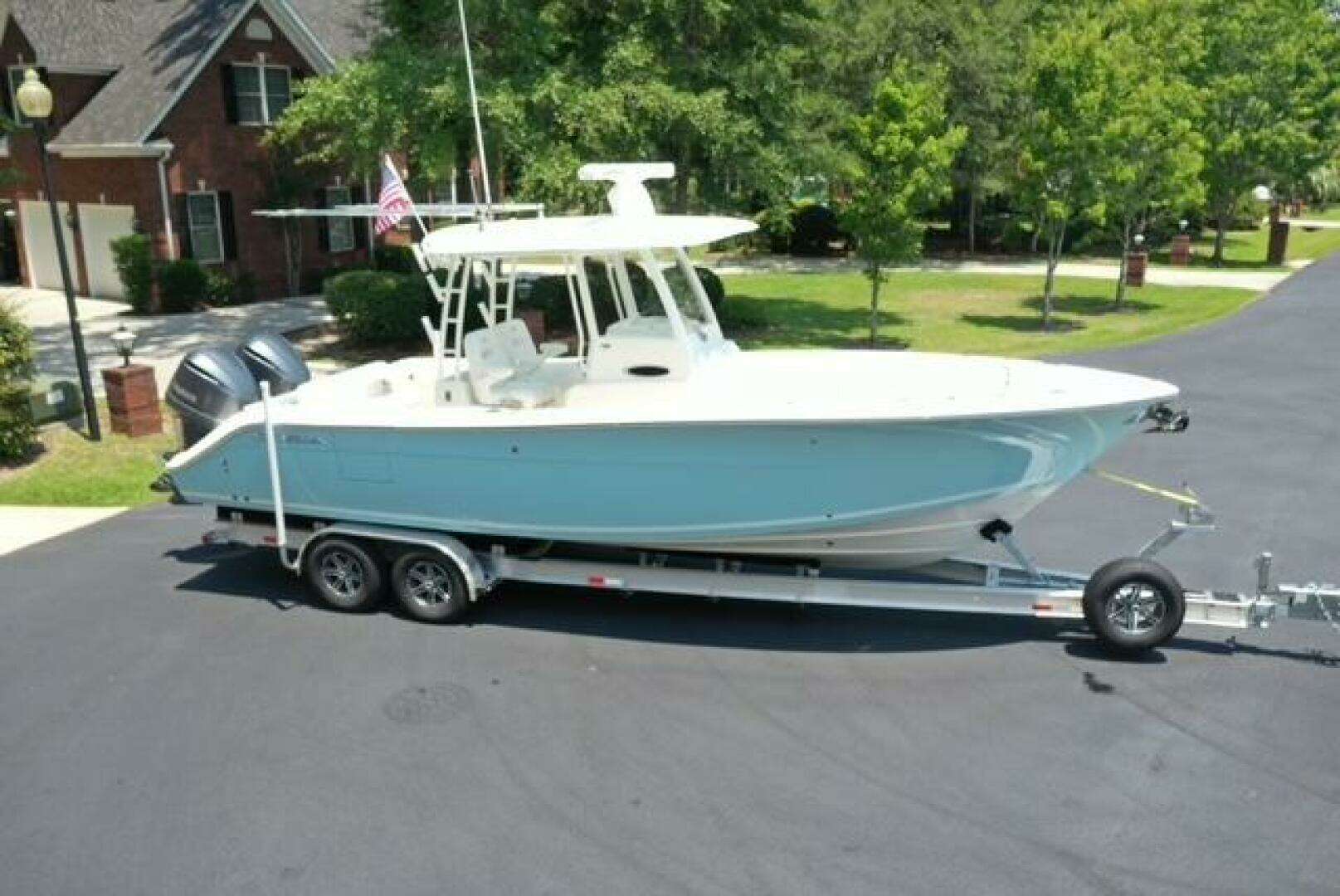 2021 Cobia 301 Center Console - Image 13