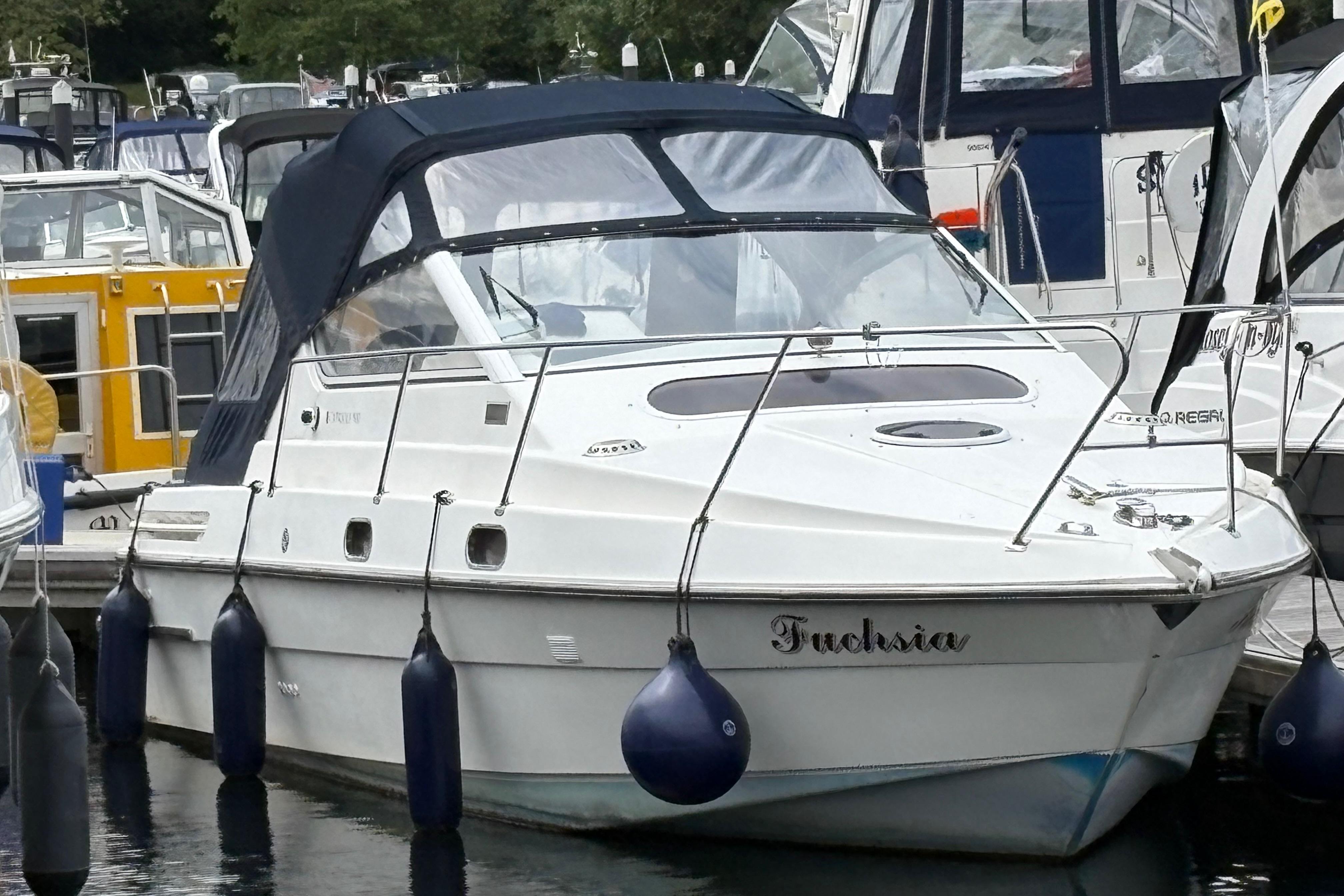 2002 Capriole 900