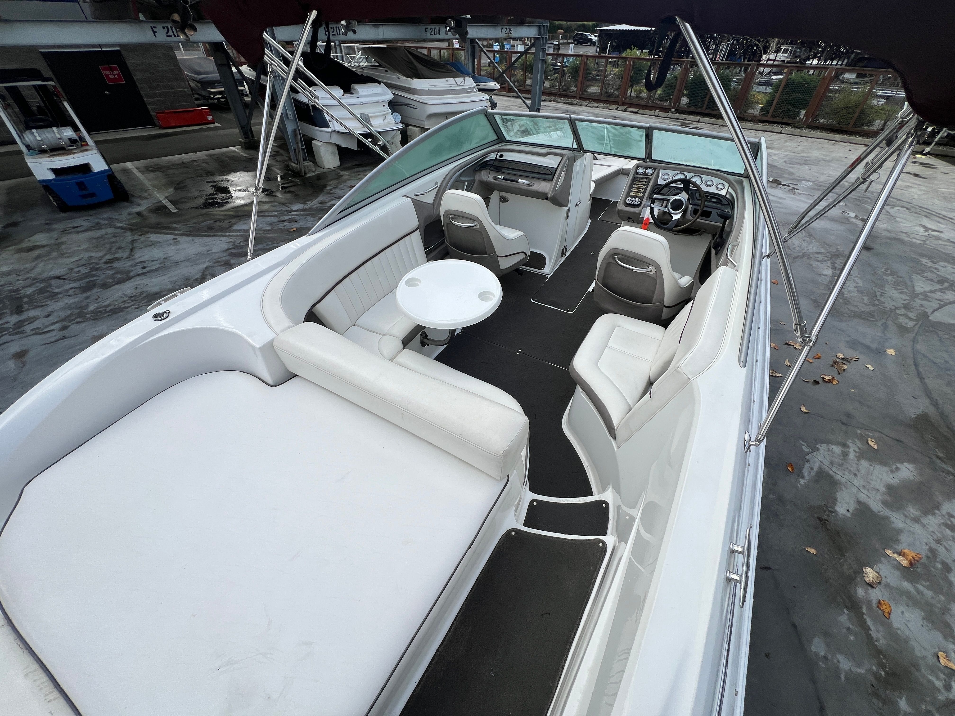 2005 Cobalt 272 - 12