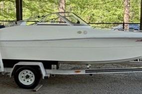 2001 Clearwater 2200 Dual Console