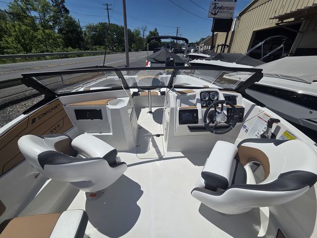 2026 Starcraft SVX OB 190 DC OB w/140hp and Trailer - 13