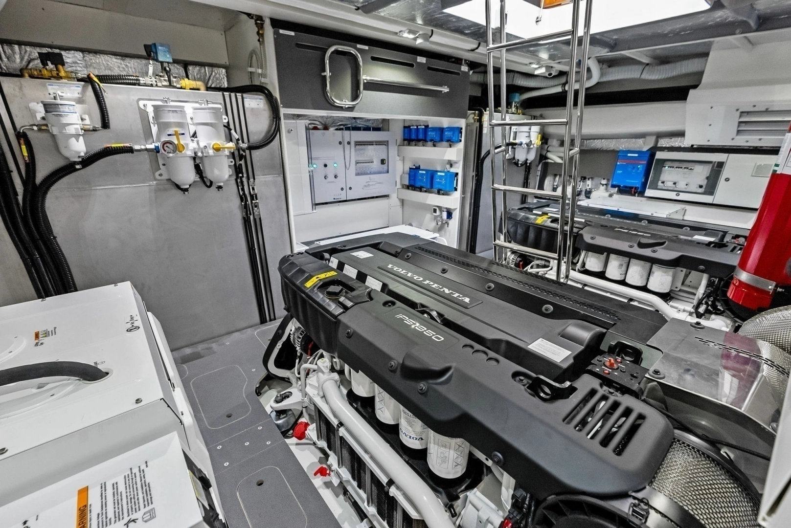 2026 Absolute 62 Navetta - Image 43