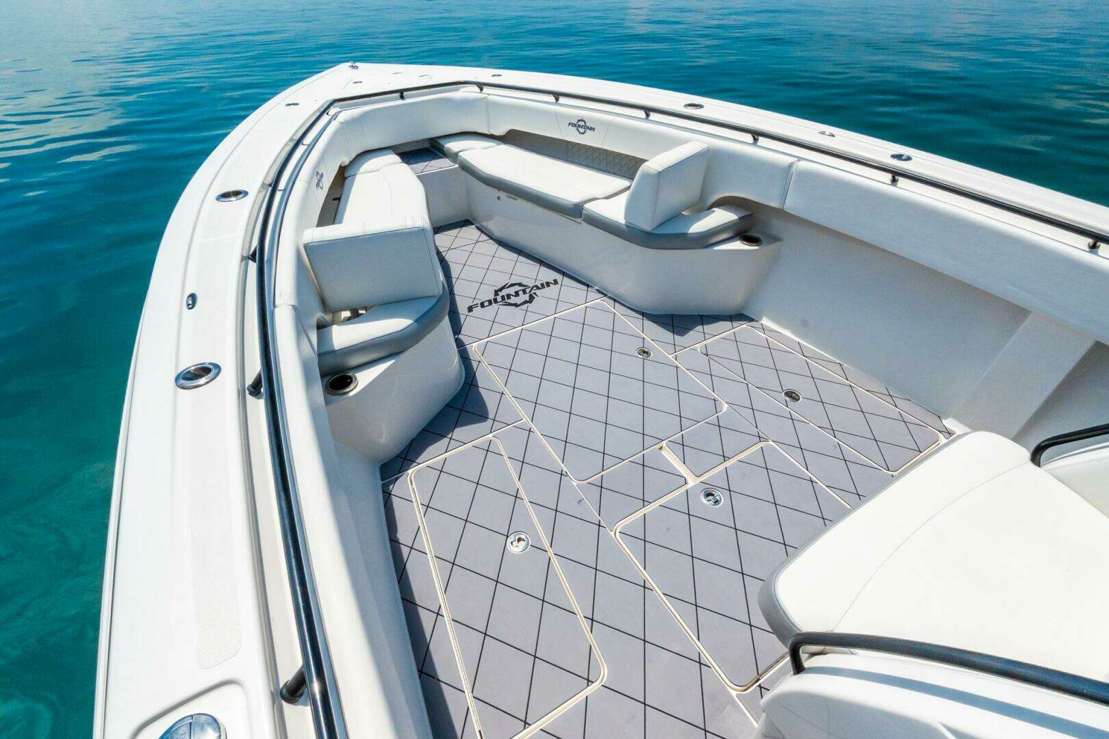 2020 Fountain 38 Center Console - Image 18