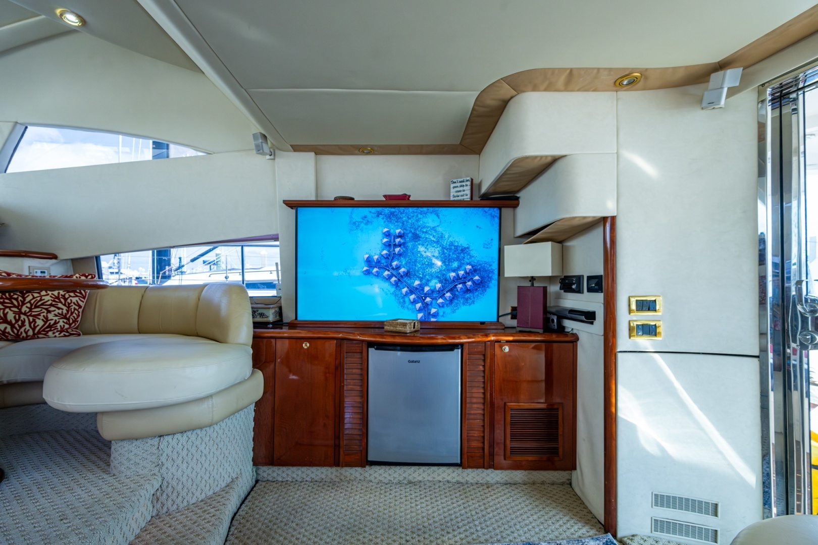 2000 Fairline Squadron 52 - Image 37