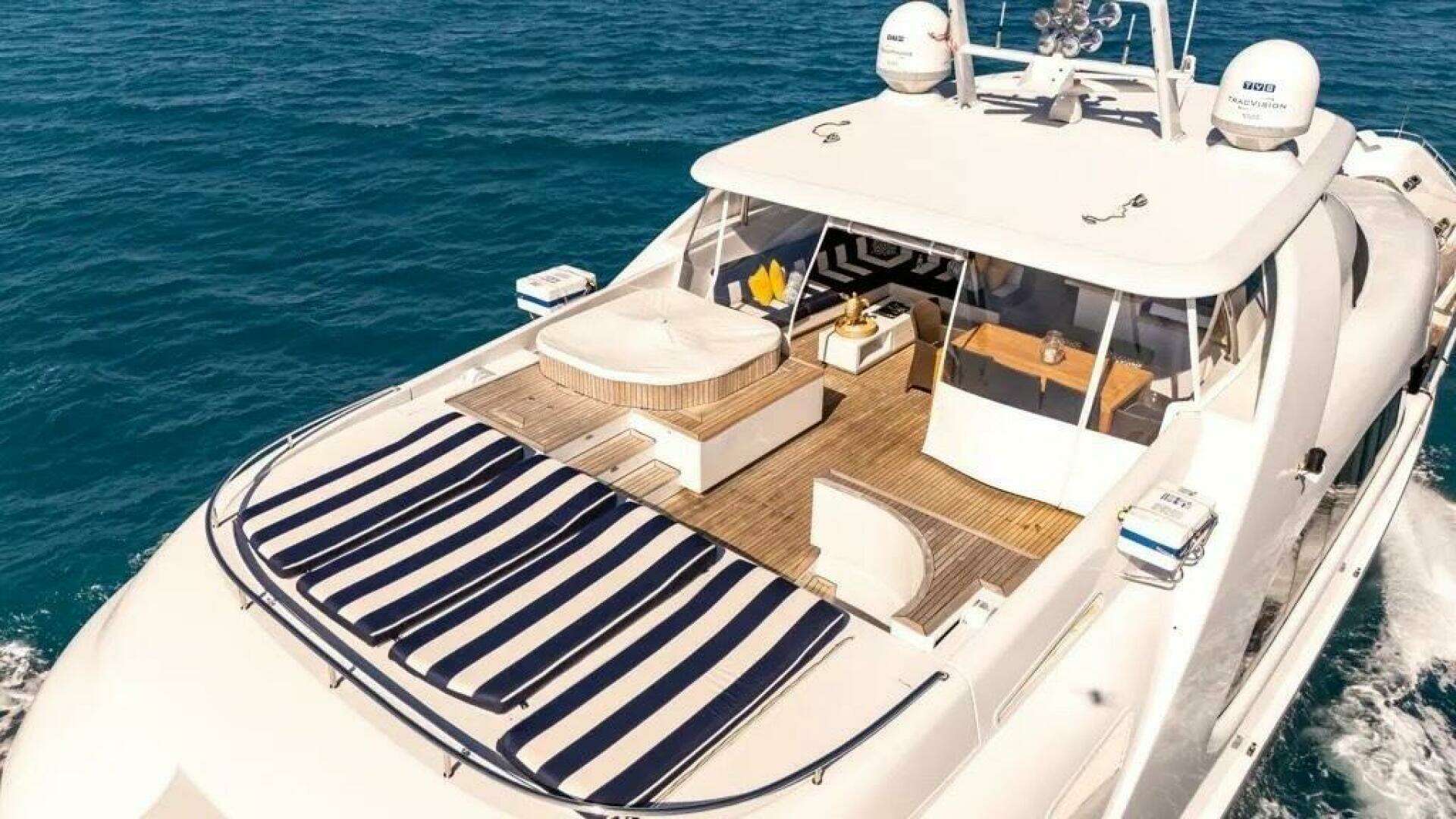 2005 DMB Danube Motor Yacht - Image 4