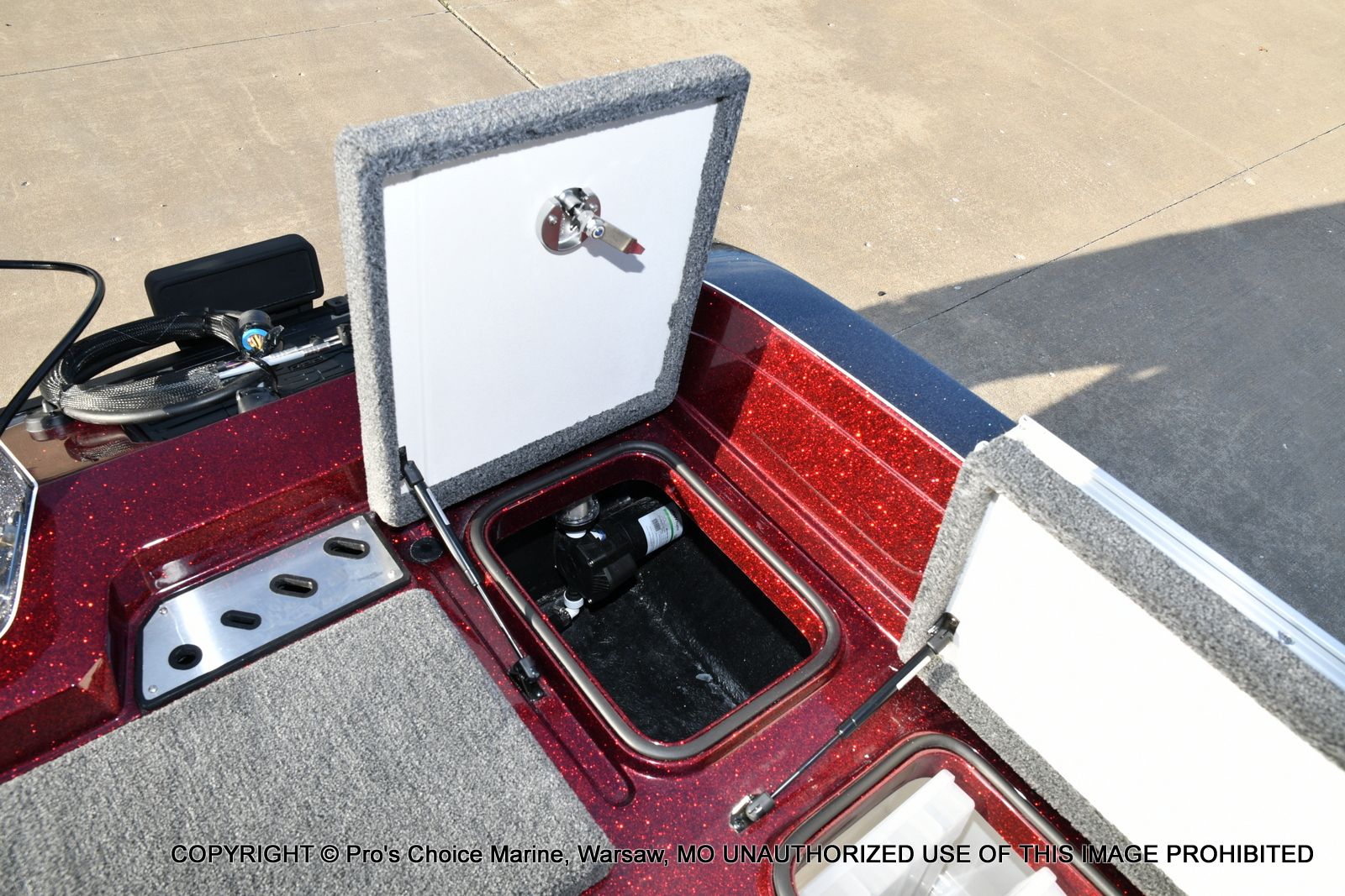 2026 Ranger 621FS Pro w/400HP Mercury Verado V-10 - 70