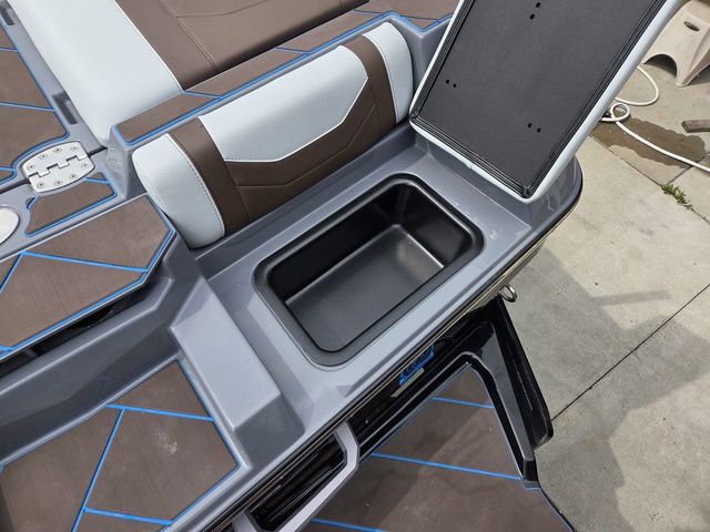 2026 Malibu Wakesetter 23 LSV - 7