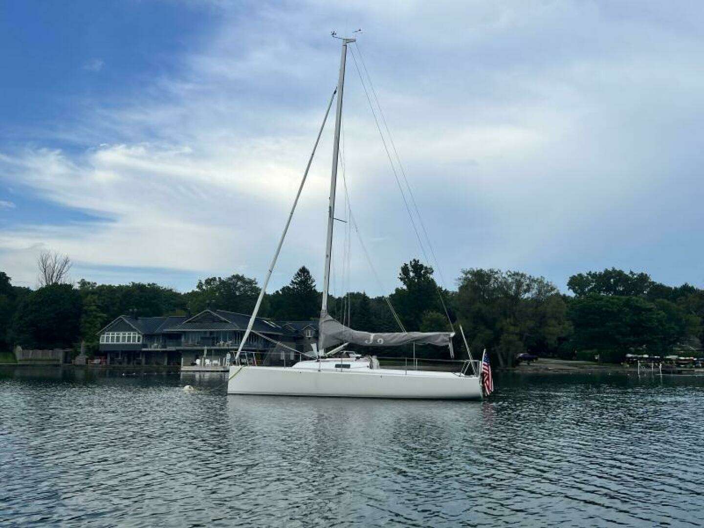 2025 J Boats J/9 - Image 9