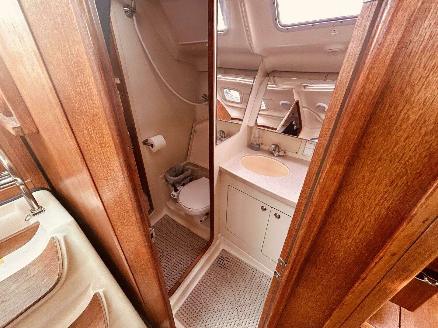 2003 Hunter 386 - Image 34