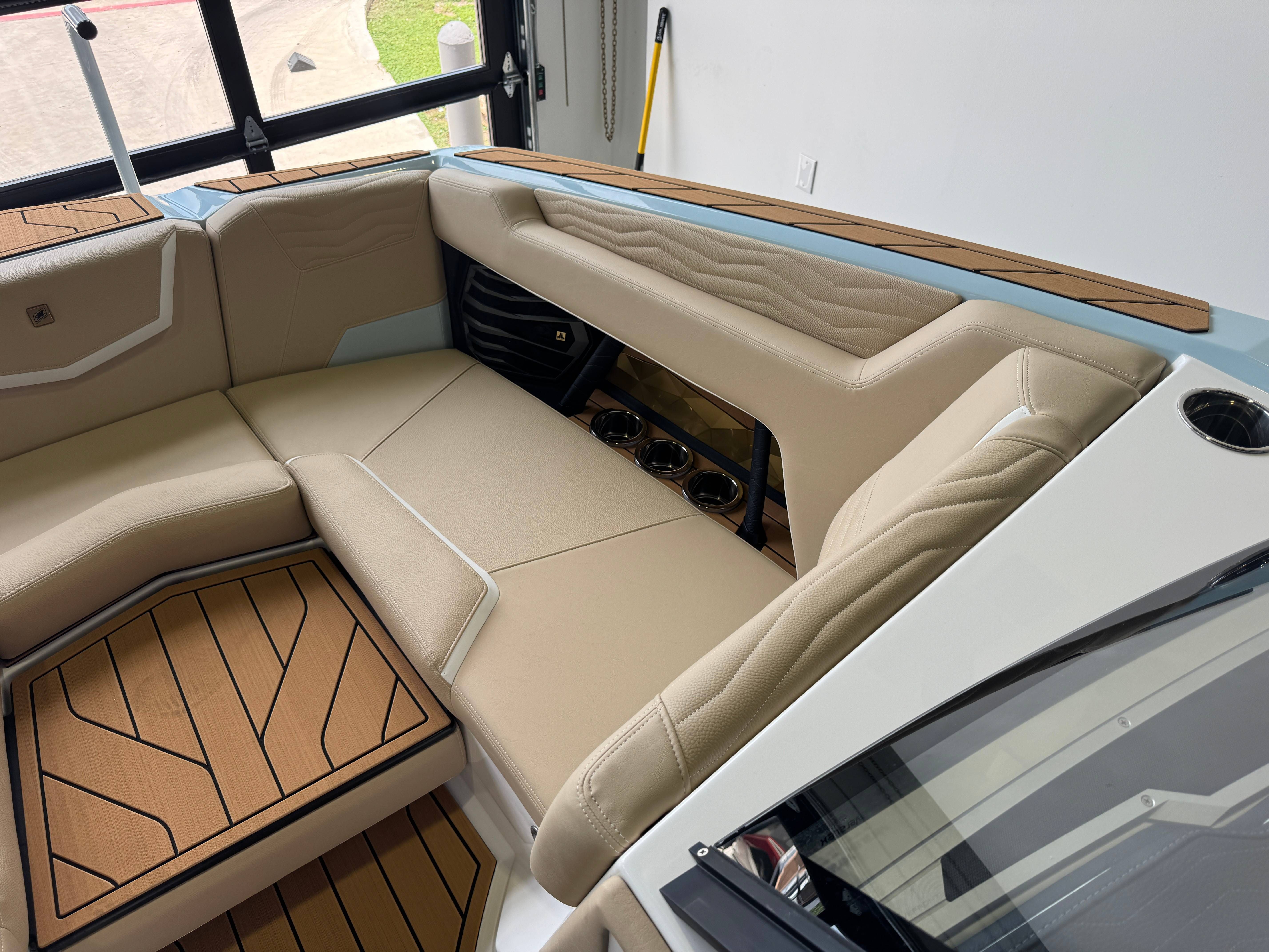 2026 Nautique Super Air Nautique G23 - 18