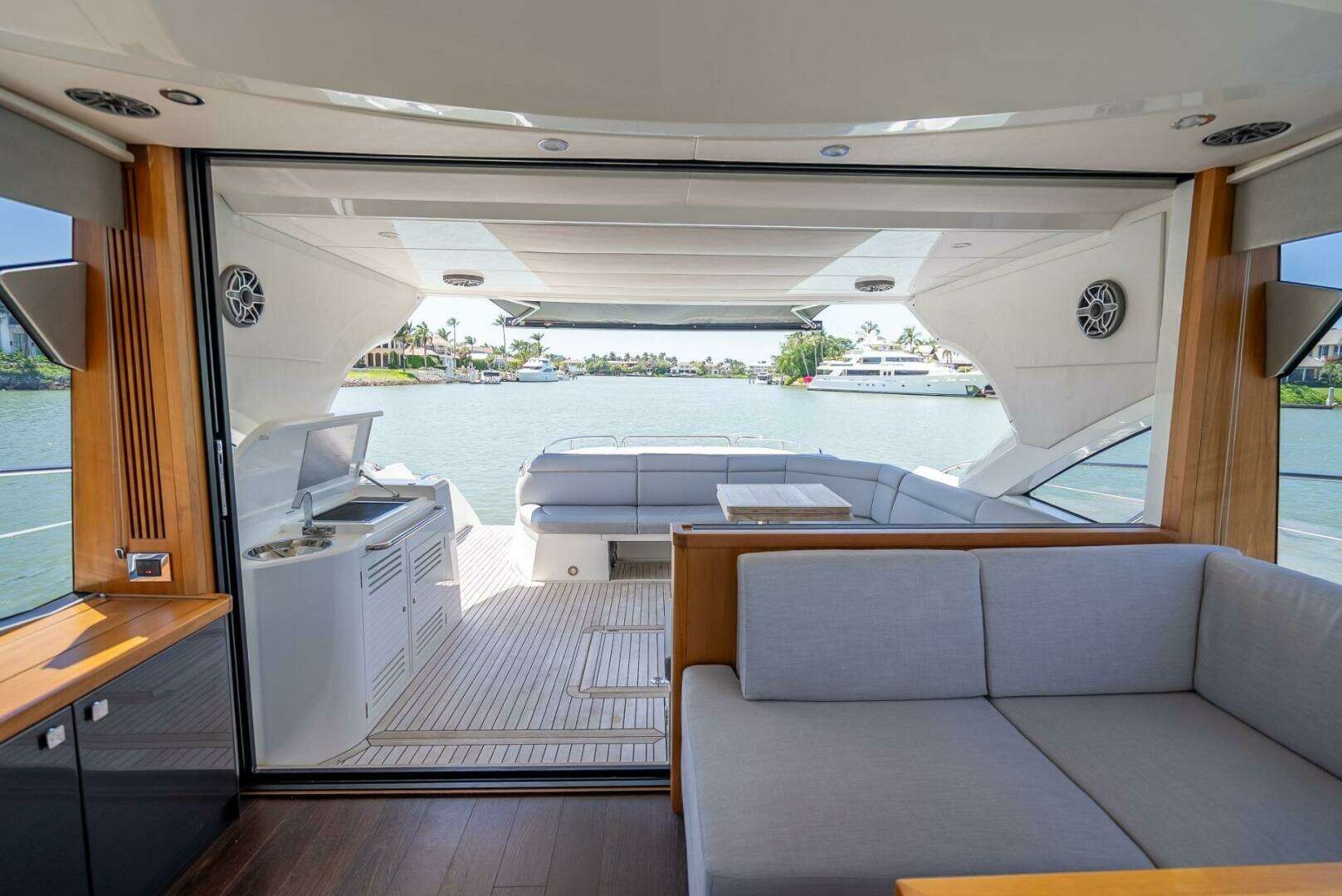 2018 Sunseeker Predator 57 - Image 44