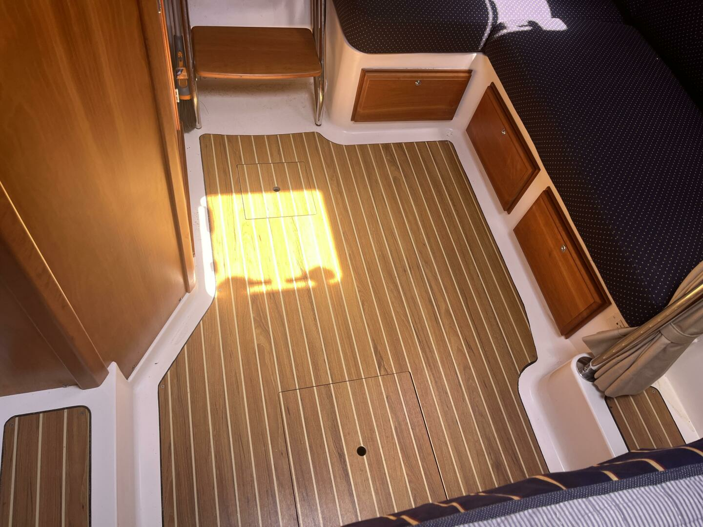 2013 Back Cove 34 - Image 23