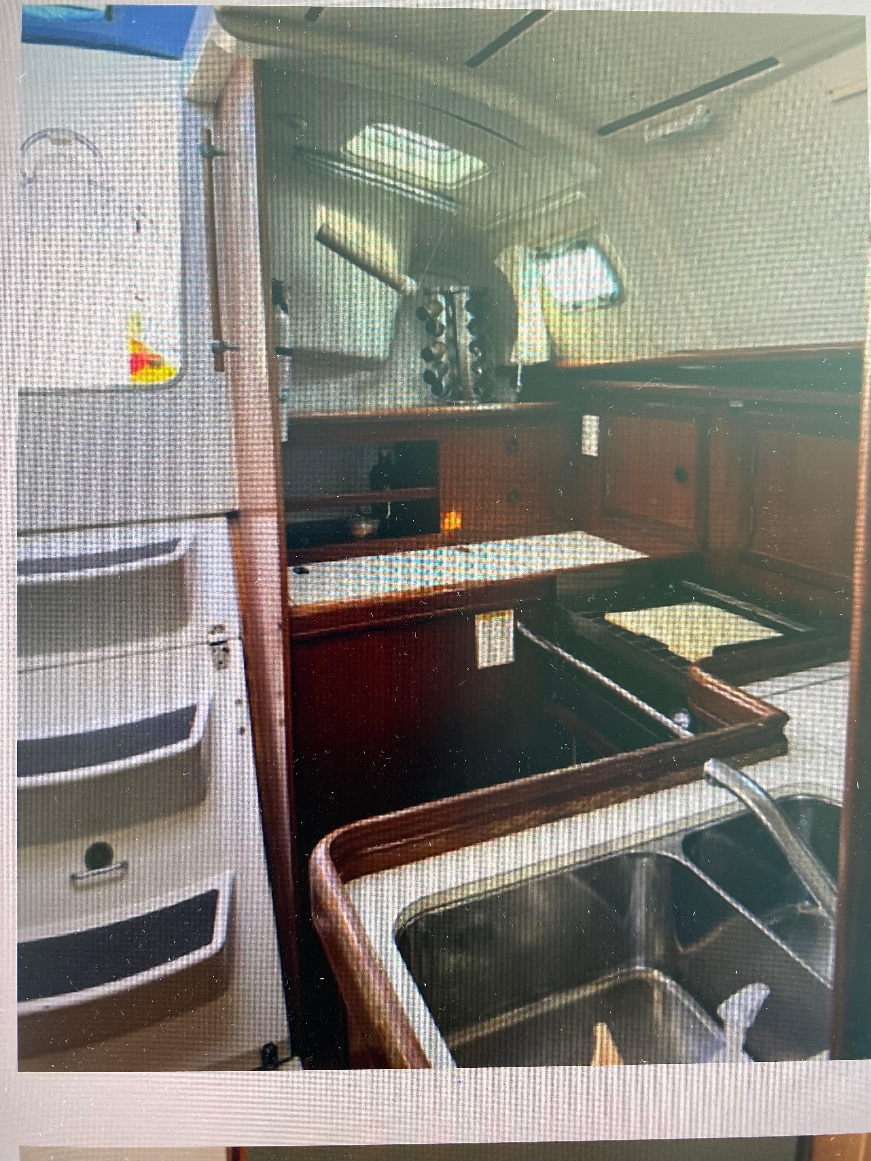 2001 Beneteau Oceanis 331 - 7