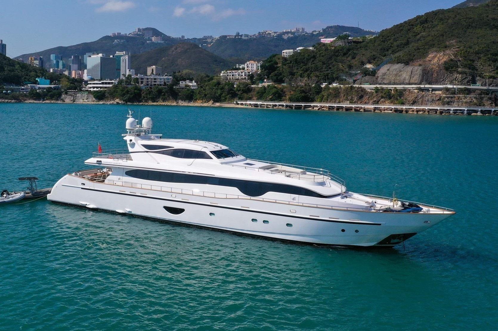 2010 Versilcraft Euroyacht Planet 125S Hardtop