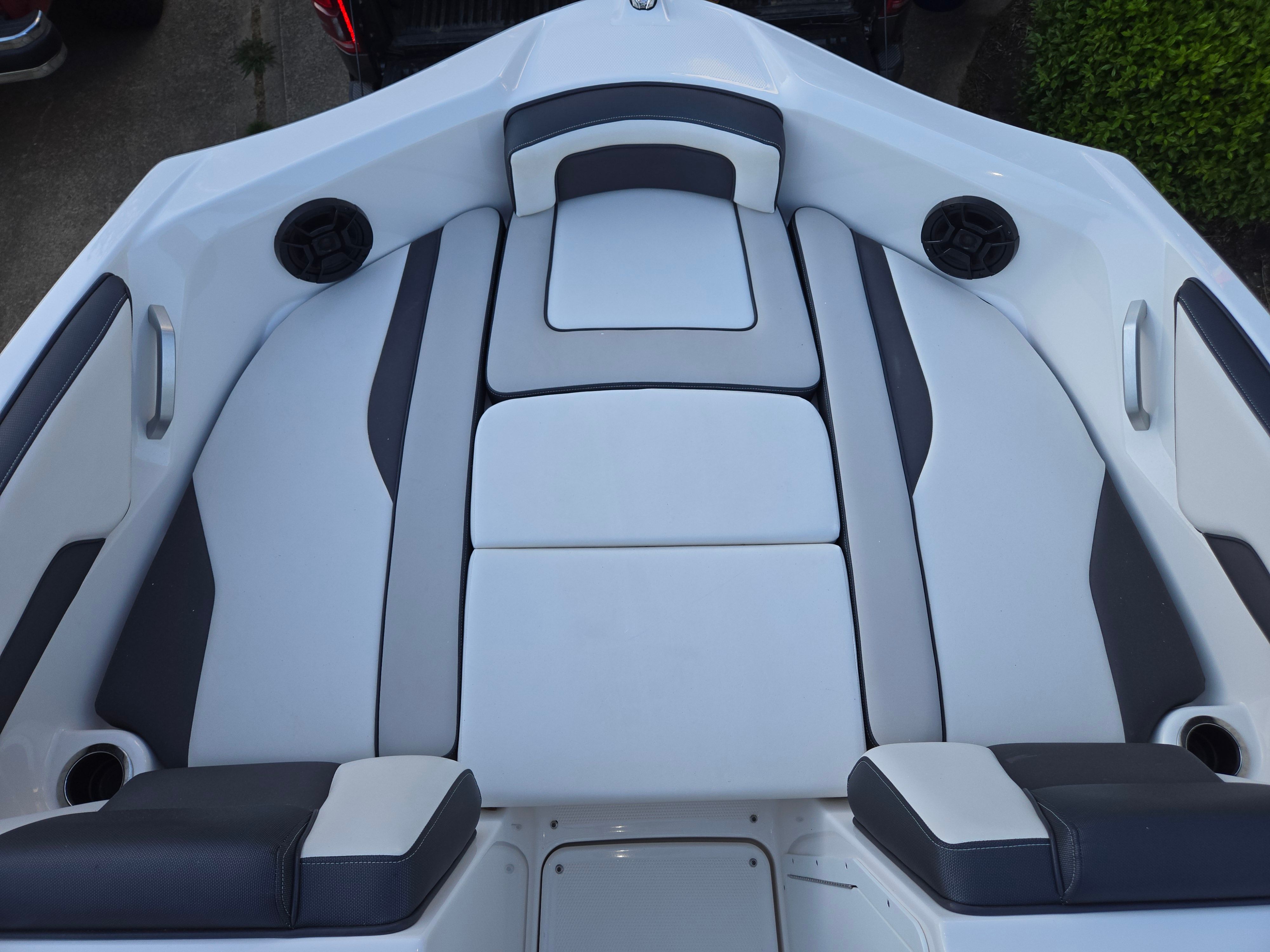 2019 Yamaha Boats AR195 - 3