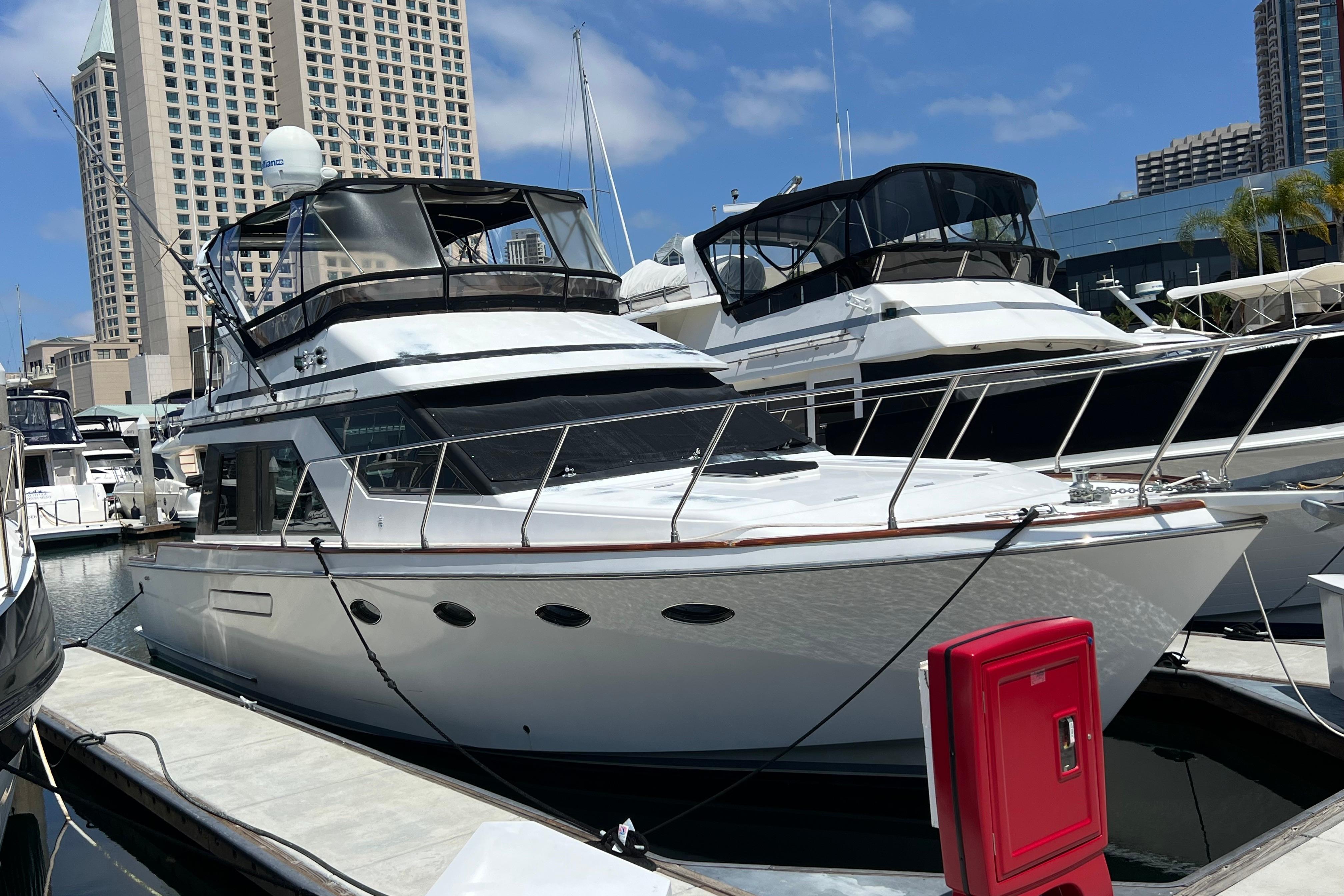 1990 Ocean Alexander 42