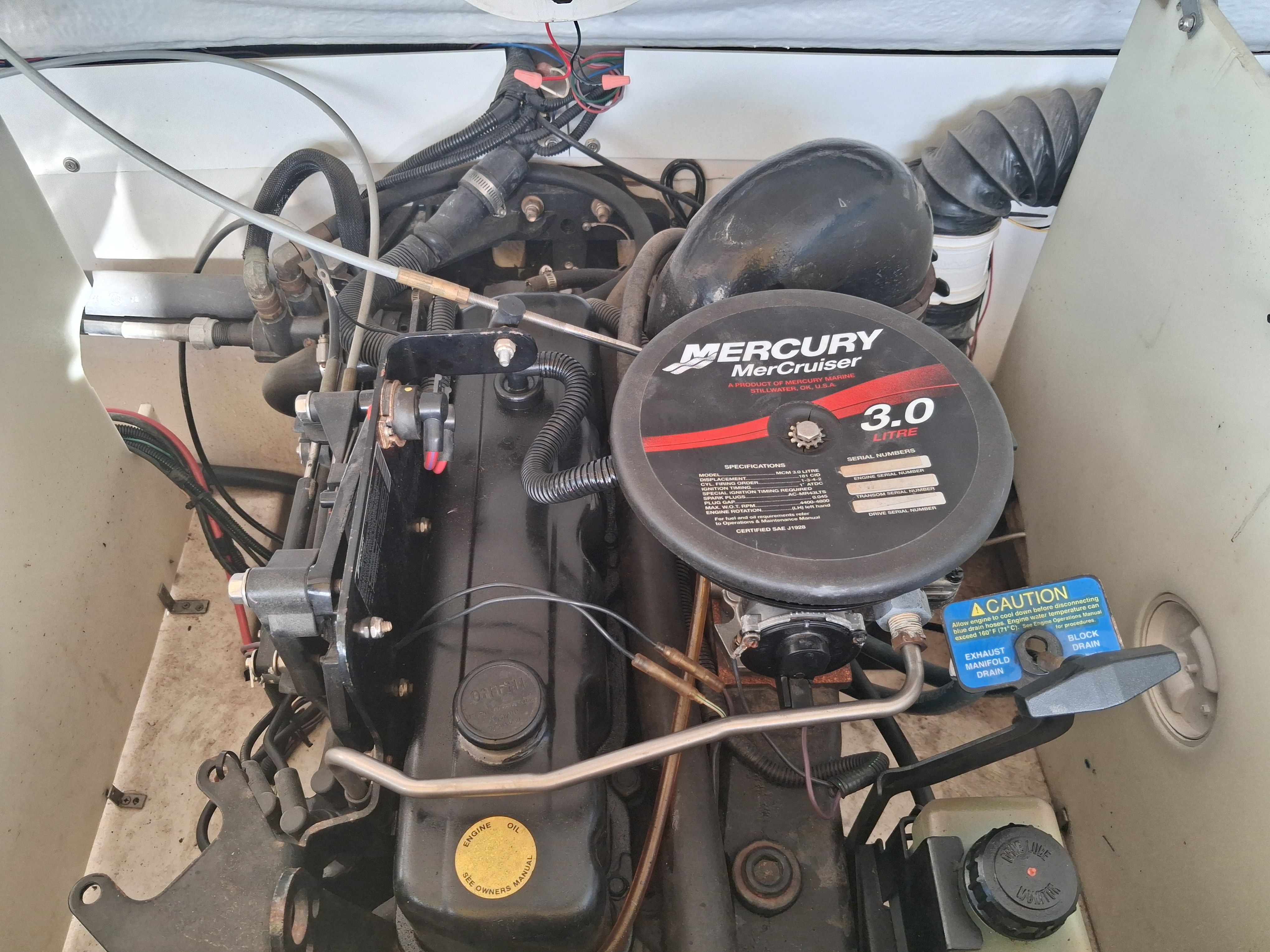 2004 Tracker Tahoe boat engine with Mercury MerCruiser 3.0 liter.
