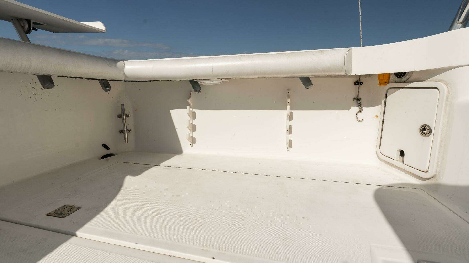 2012 Cabo 44 HTX - Image 21