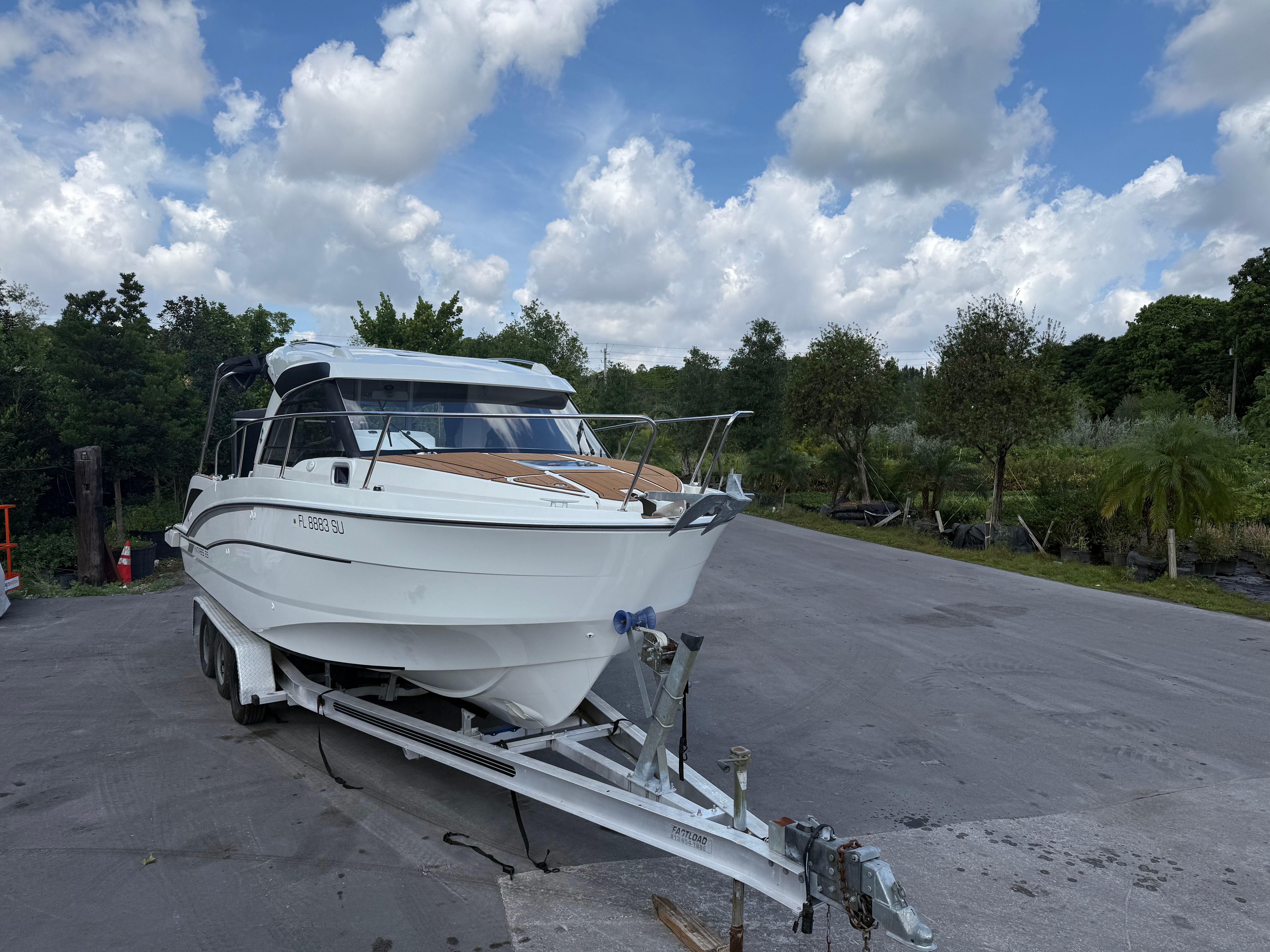 2020 Beneteau Antares 23 - 10