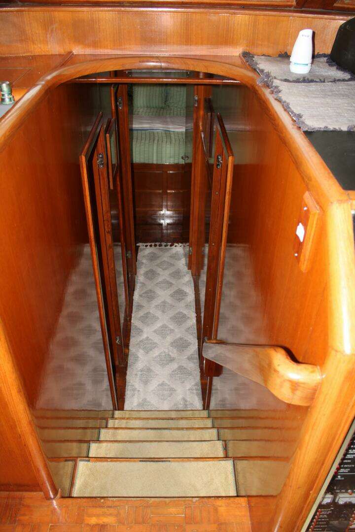 1998 Ocean Alexander 500 Sport Sedan - Image 24