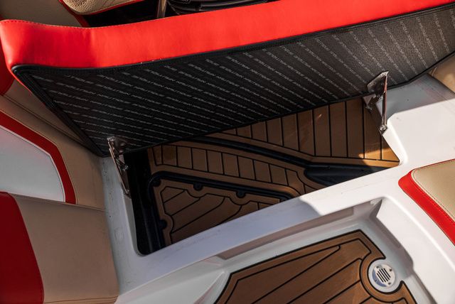 2019 Nautique Super Air Nautique G21 - 19