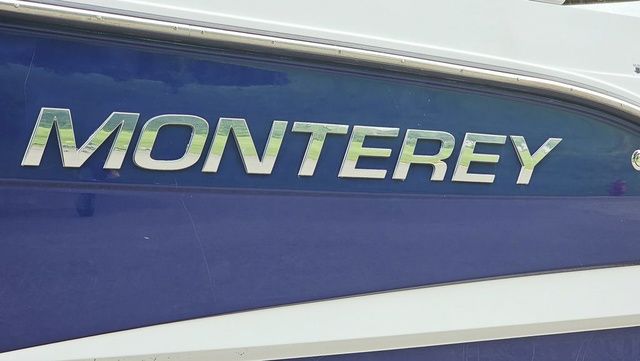 2016 Monterey 295 Sport Yacht - 27