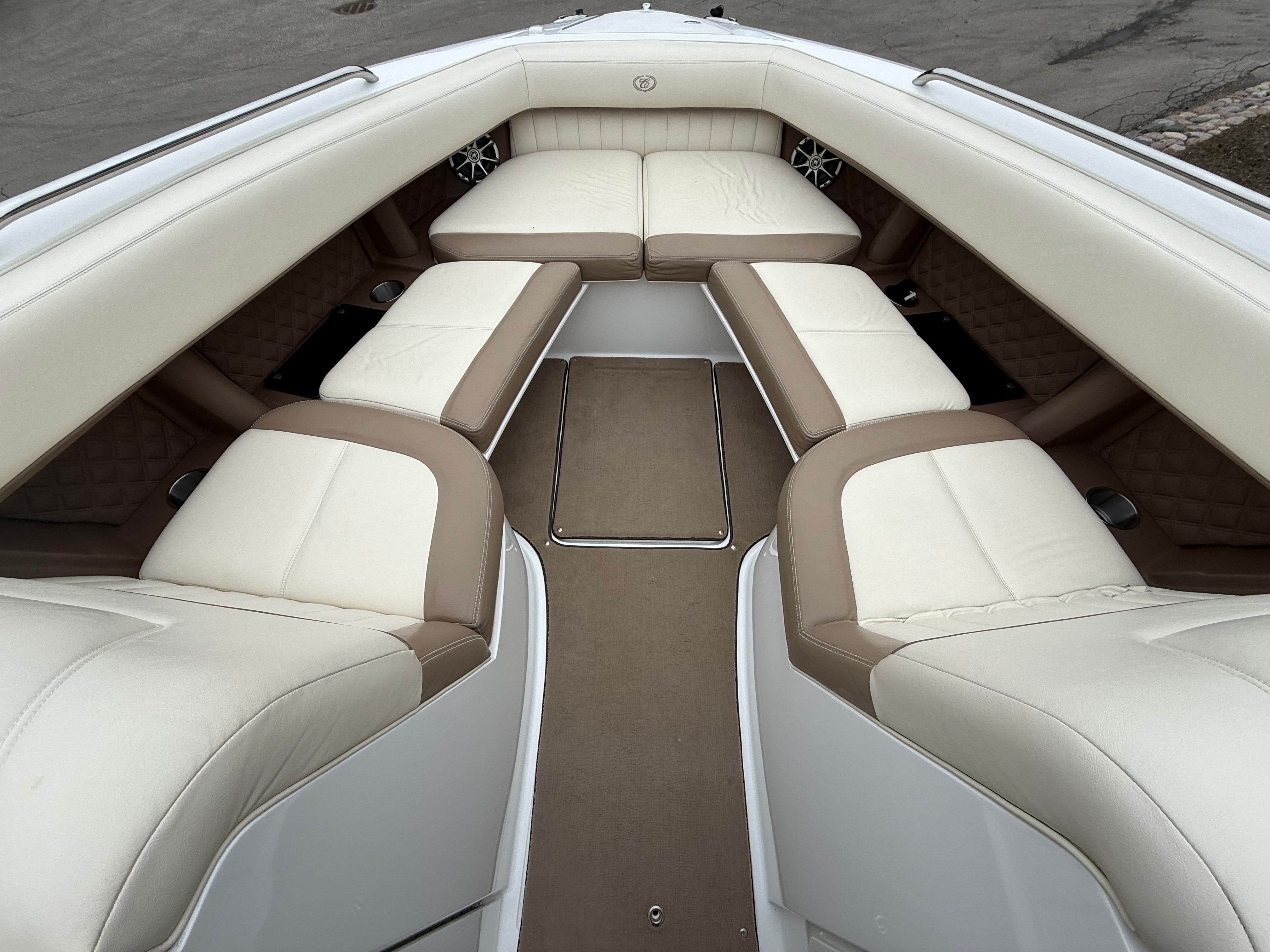 2011 Cobalt 302 - 18