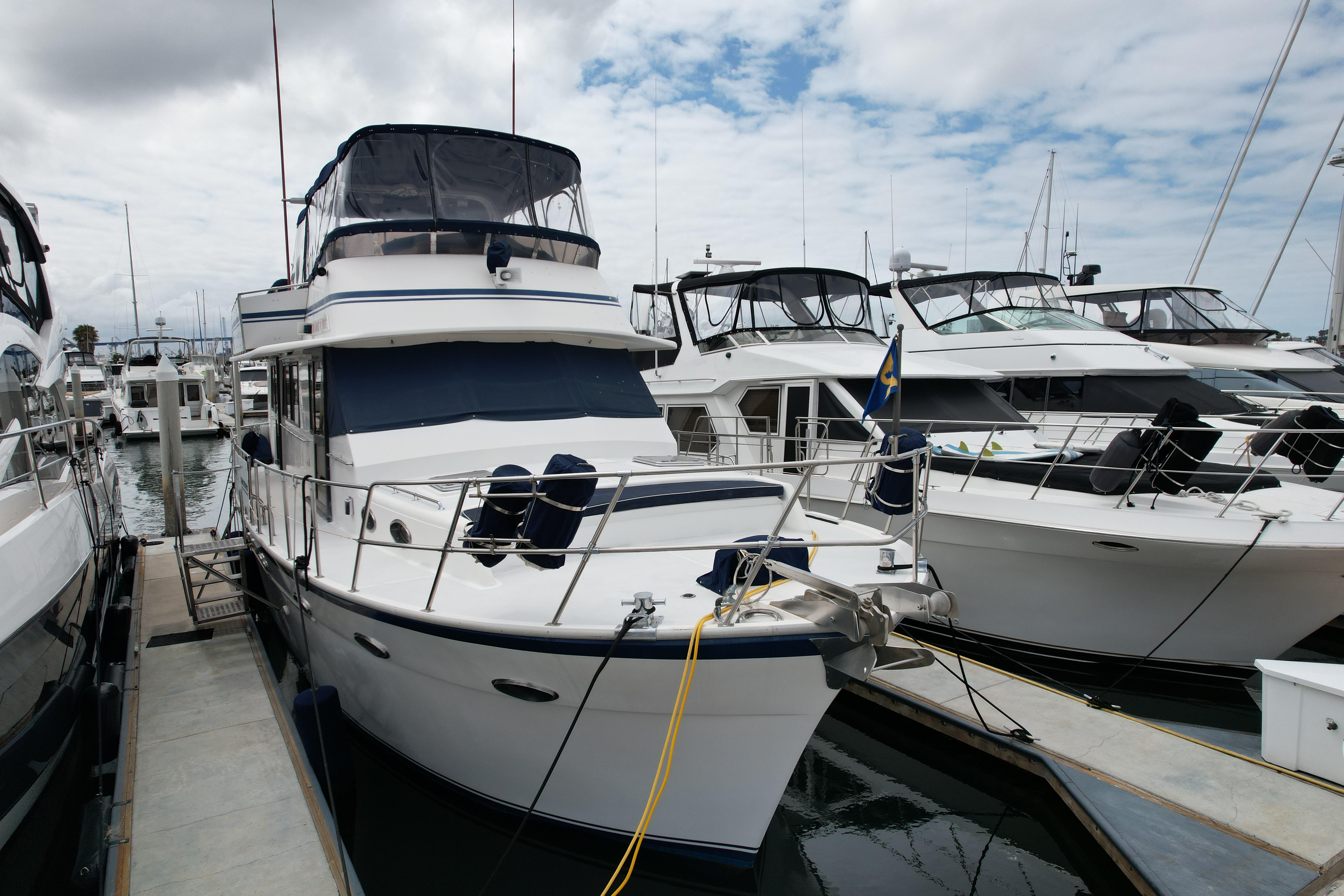 1988 Sea Ranger 51 Motor Yacht