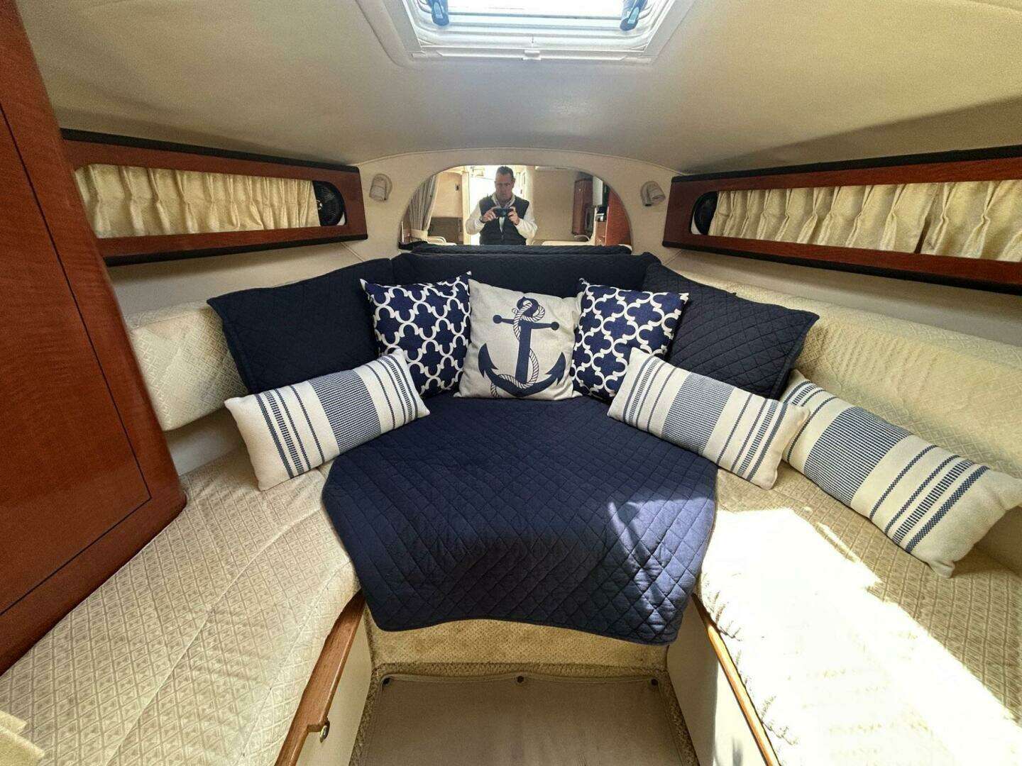 2004 Sea Ray 280 Sundancer - Image 17