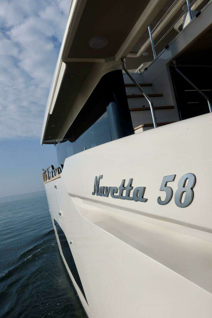 2026 Absolute 58 Navetta - Image 7