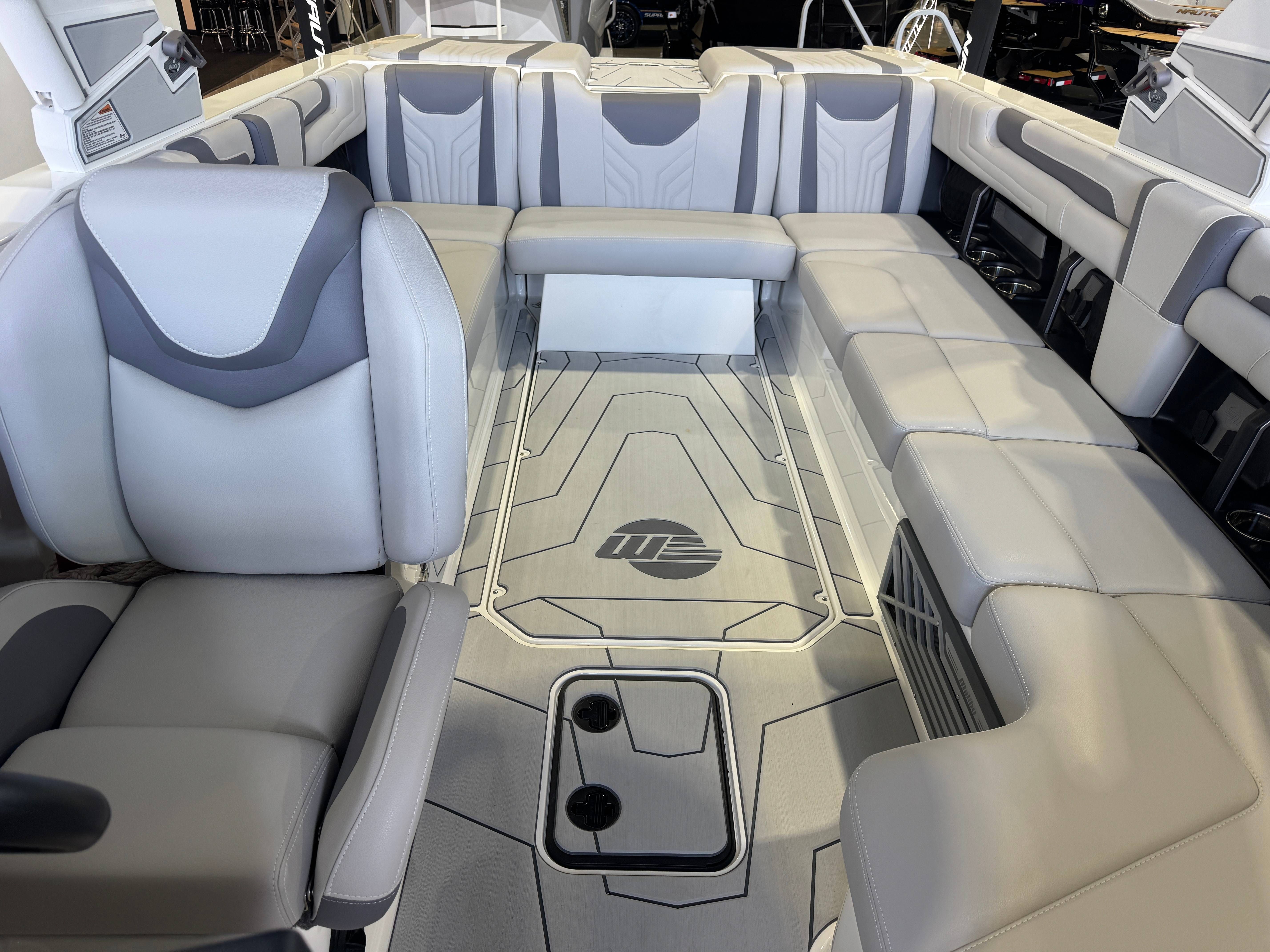 2026 Malibu Wakesetter 25 LSV - 22