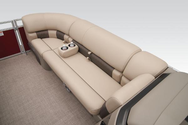 2025 Sun Tracker Party Barge 20 DLX - 24