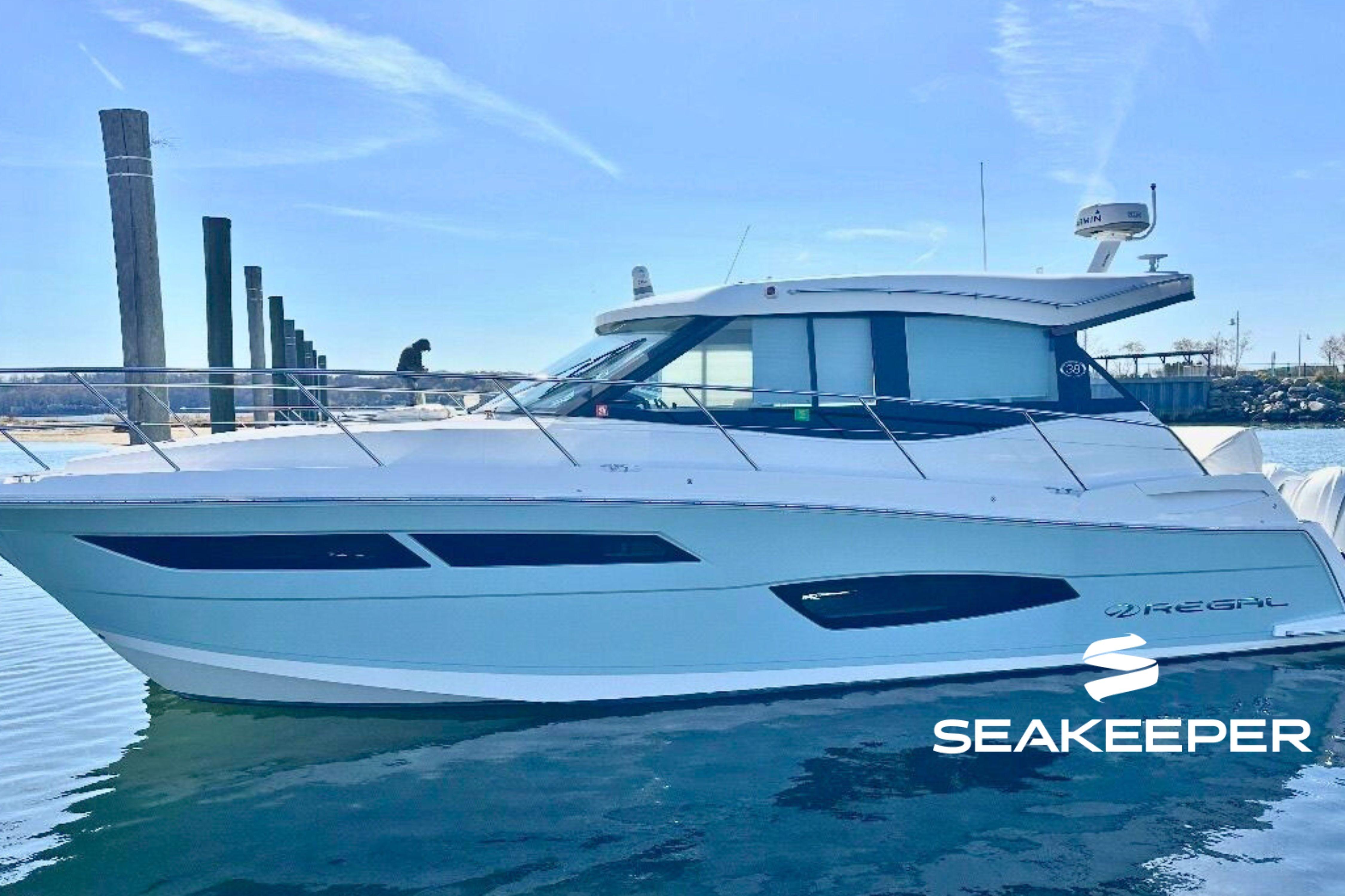 2022 Regal 38 XO