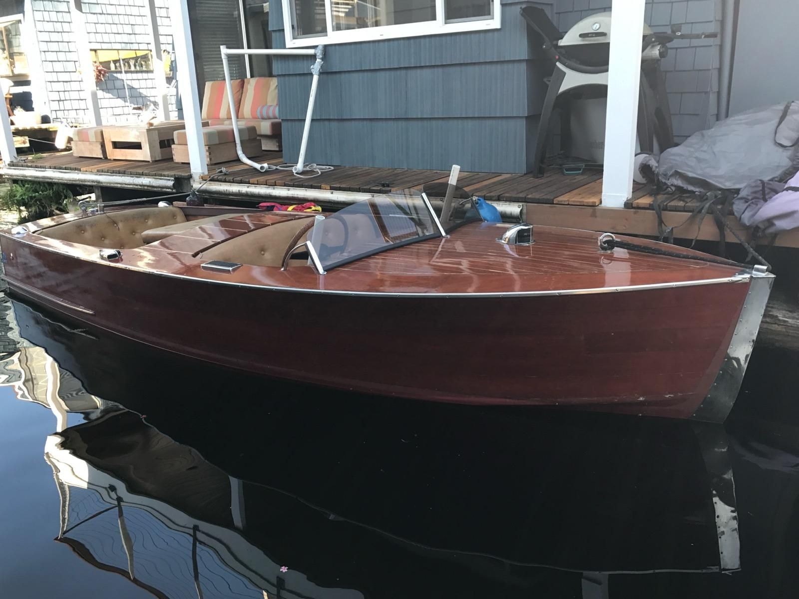 1947 Chris-Craft Runabout - 4