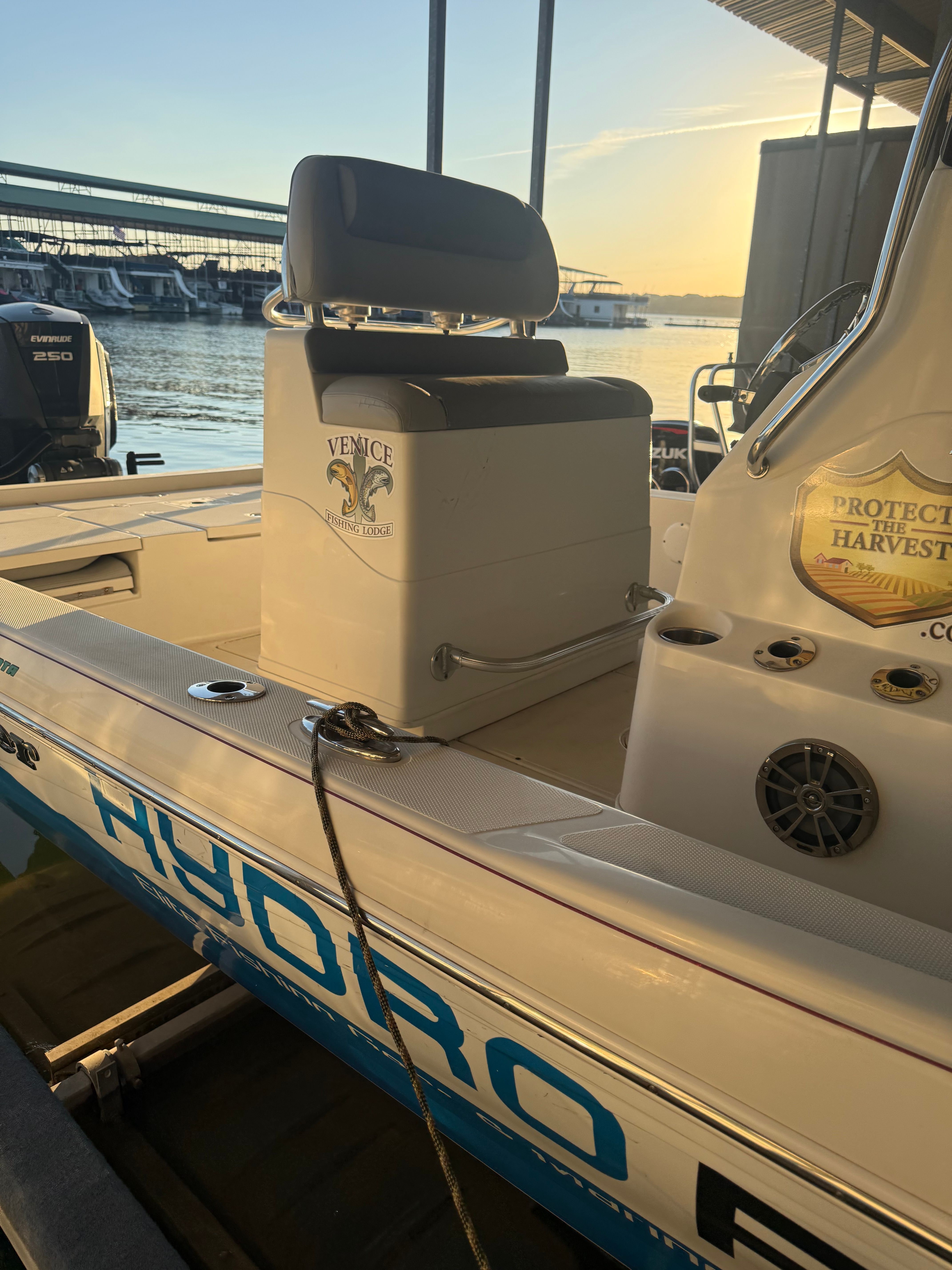 2016 Ranger 2310 Bay Ranger - 12
