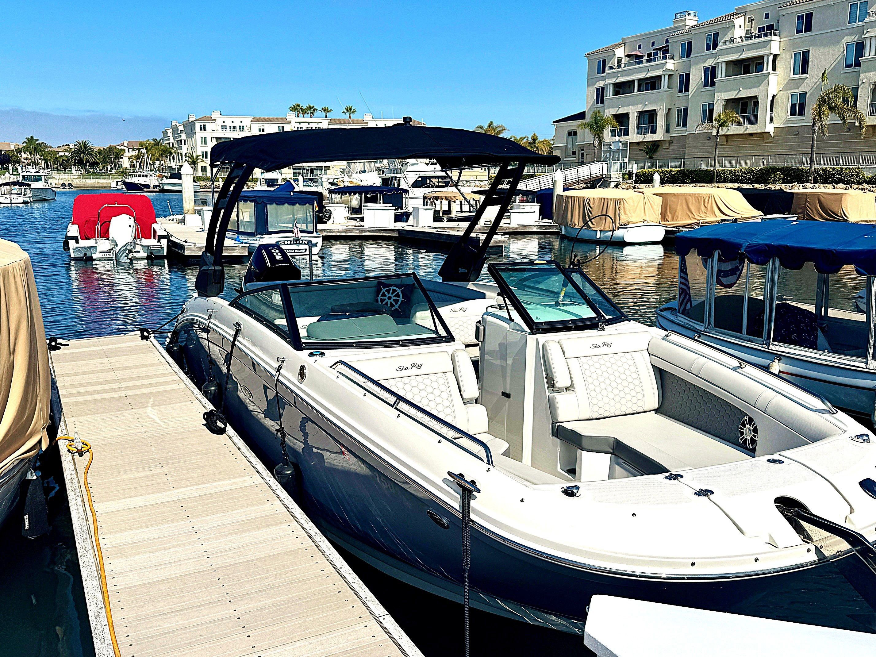 2024 Sea Ray SDX 270 Outboard - 2