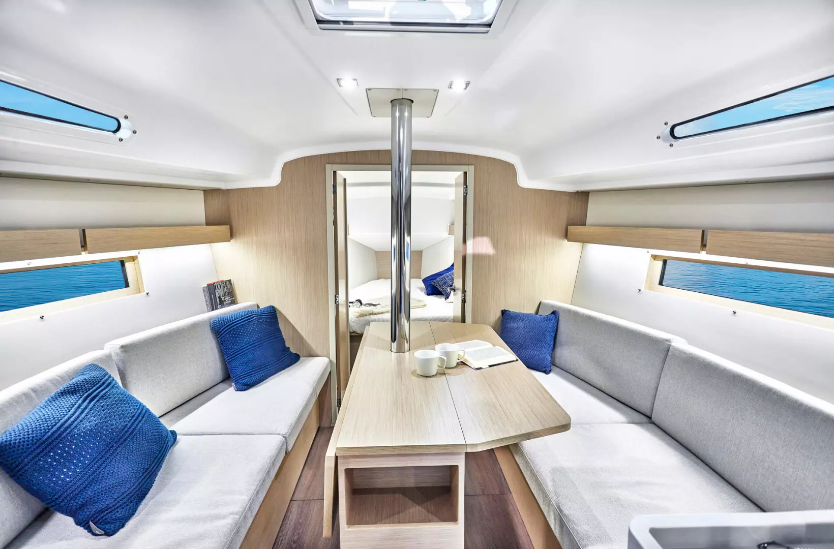 2026 Beneteau Oceanis 34.1 - Image 4
