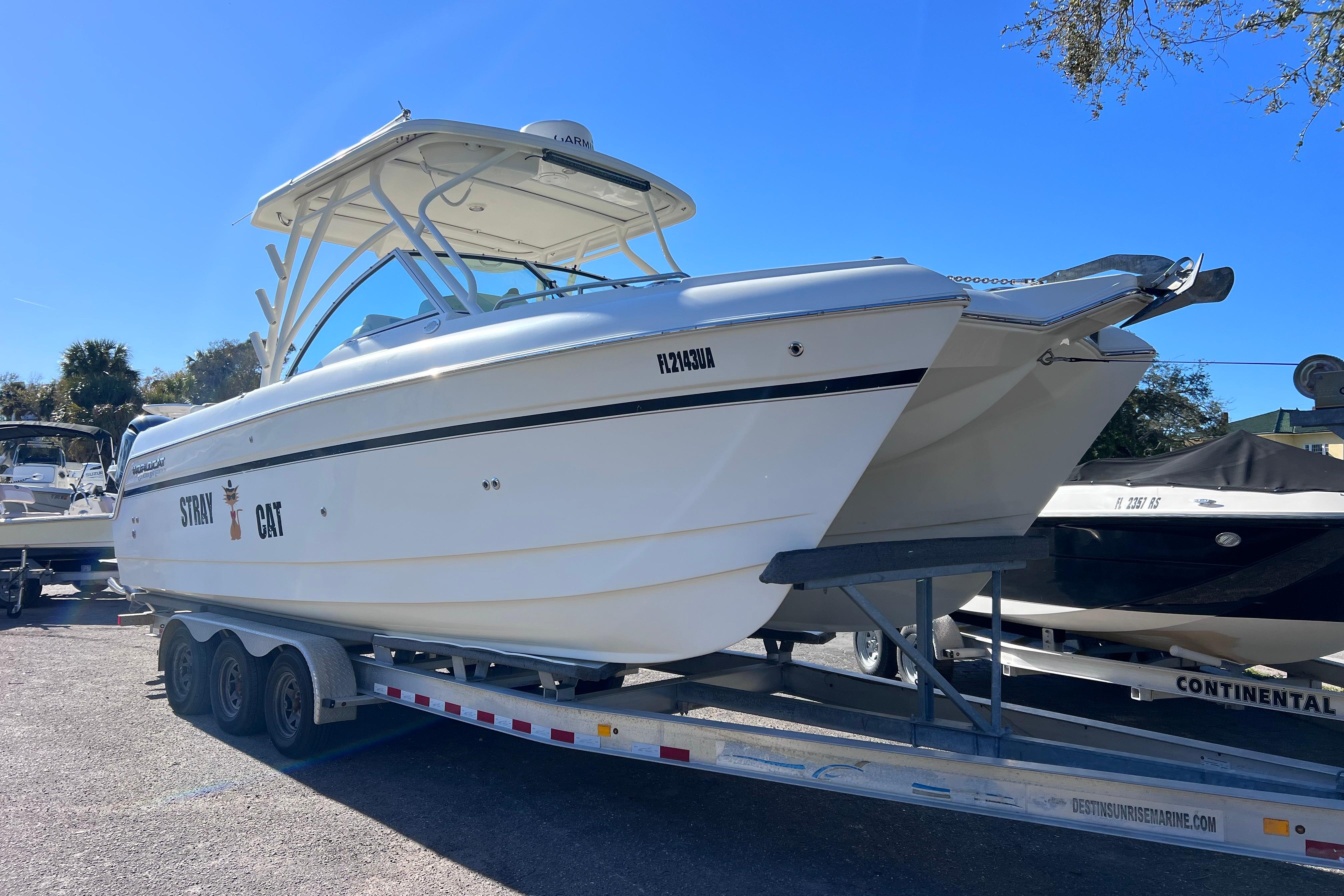 2017 World Cat Glacier Bay Edition 2740 Dual Console