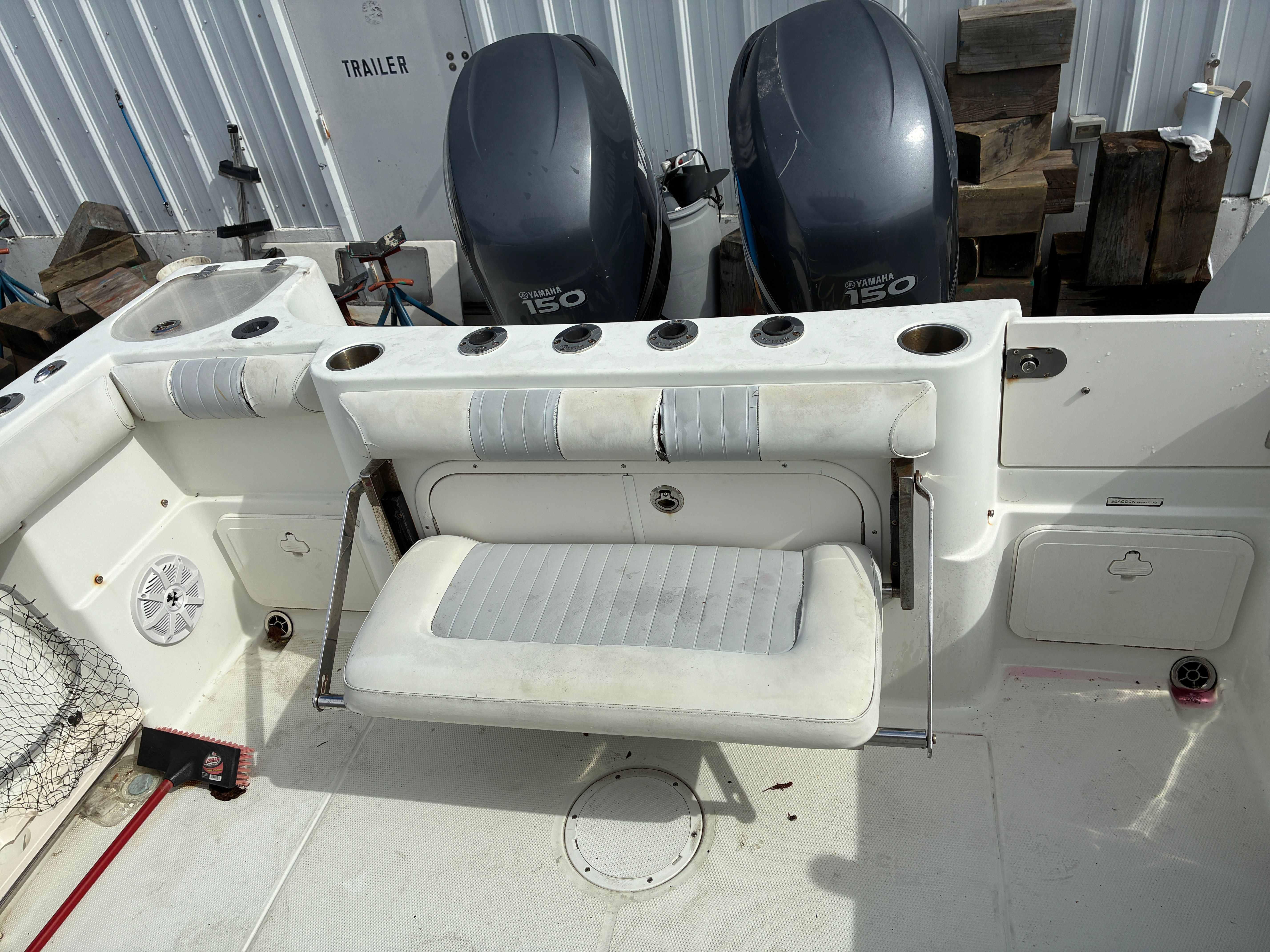 2007 Sailfish 2660 boat with Yamaha engines.